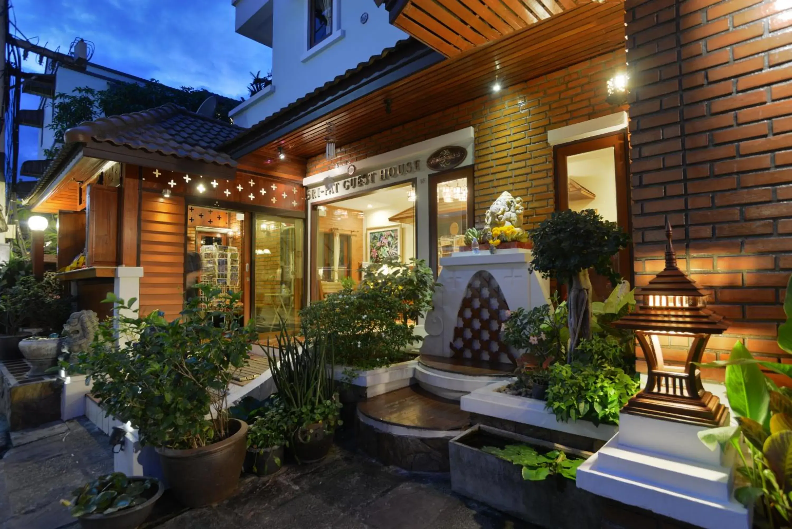 Facade/entrance in Sripat Guesthouse SHA Extra Plus Facade/entrance in Sripat Guesthouse SHA Extra Plus