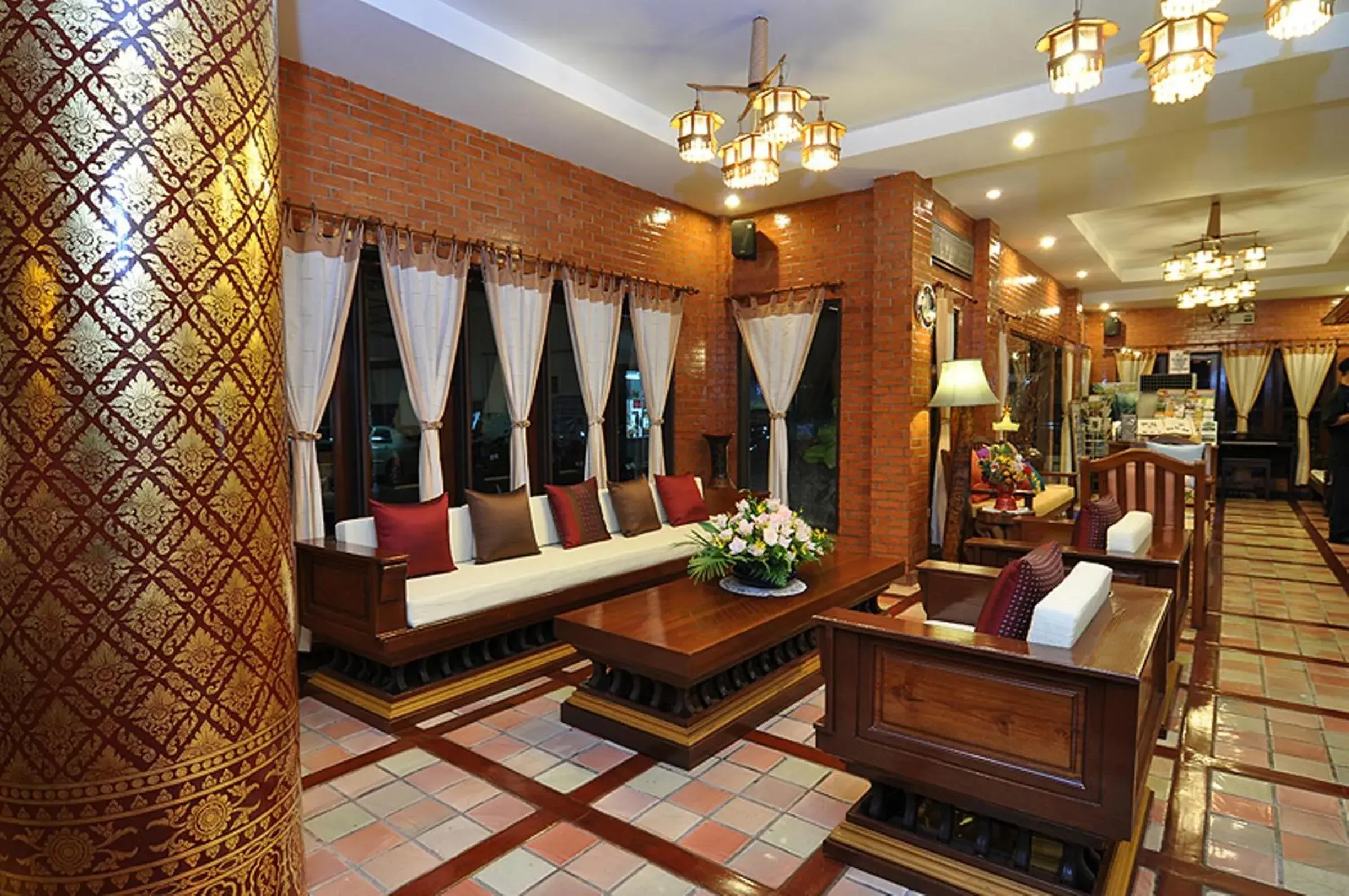 Lobby or reception in Sripat Guesthouse SHA Extra Plus Lobby or reception in Sripat Guesthouse SHA Extra Plus