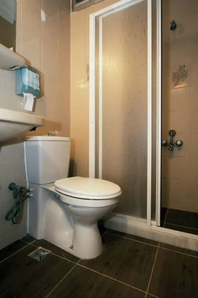 Toilet, Bathroom in Koz Eren Otel Çeşme