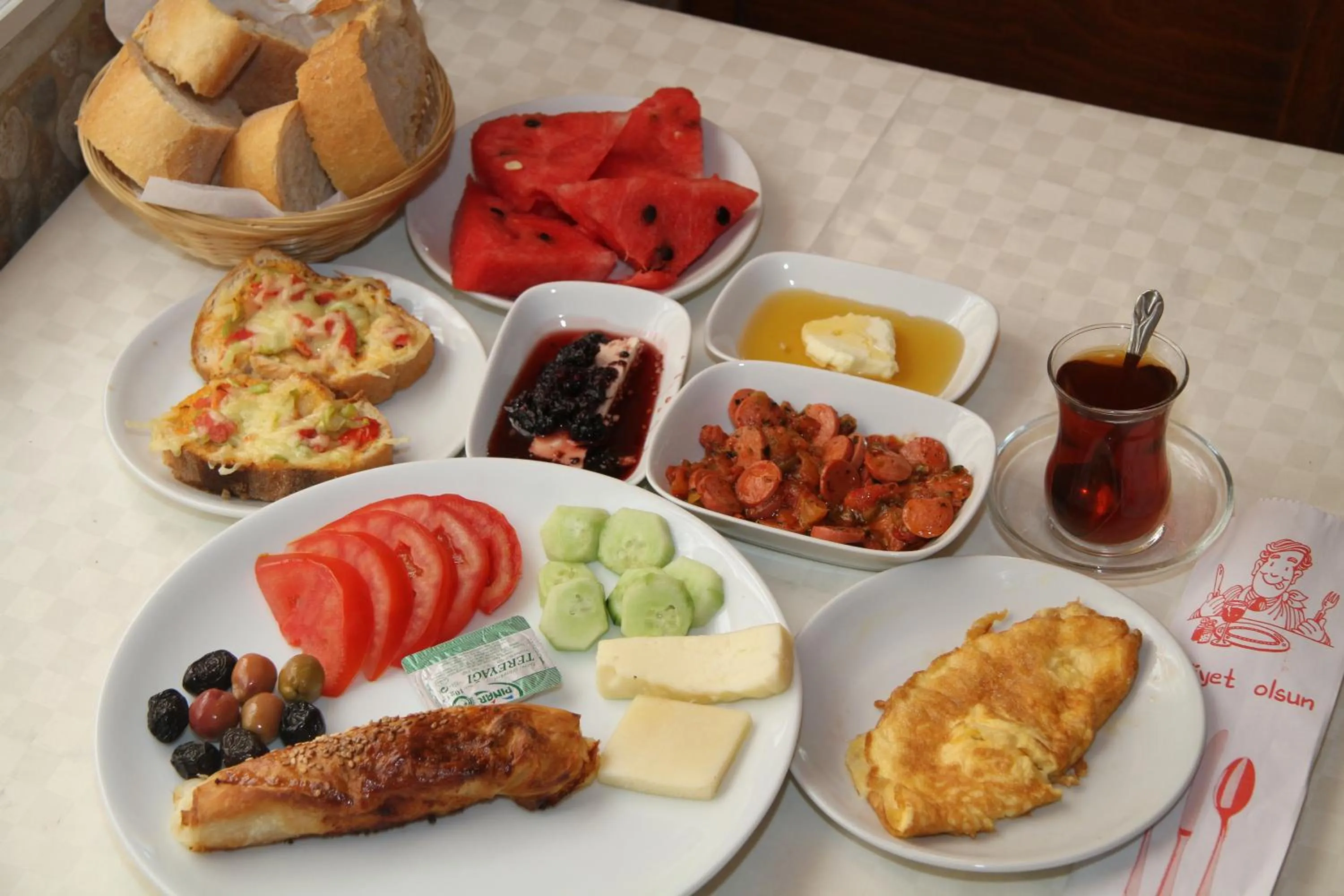 Food and drinks in Koz Eren Otel Çeşme