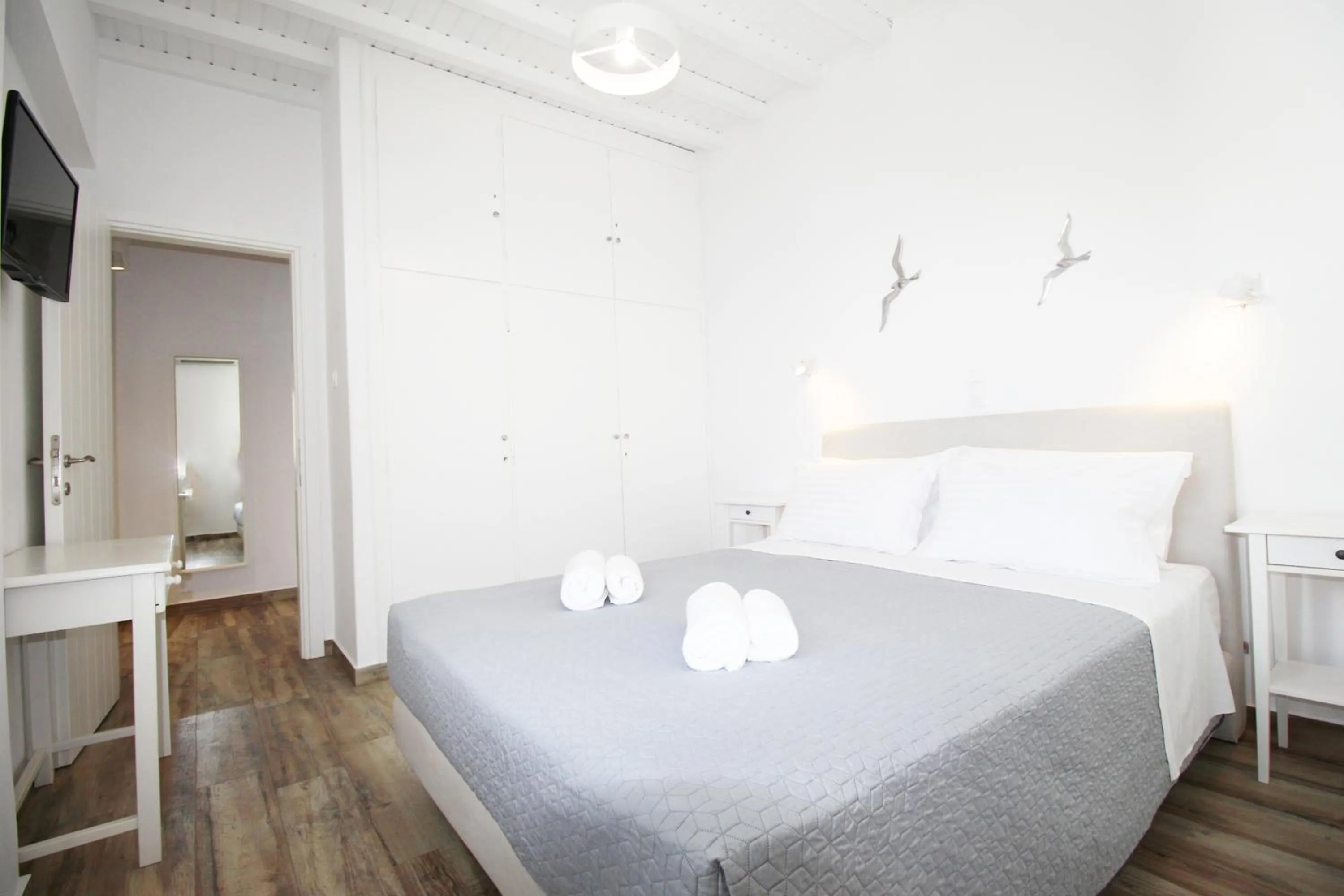 Bed in Crystal View Mykonos