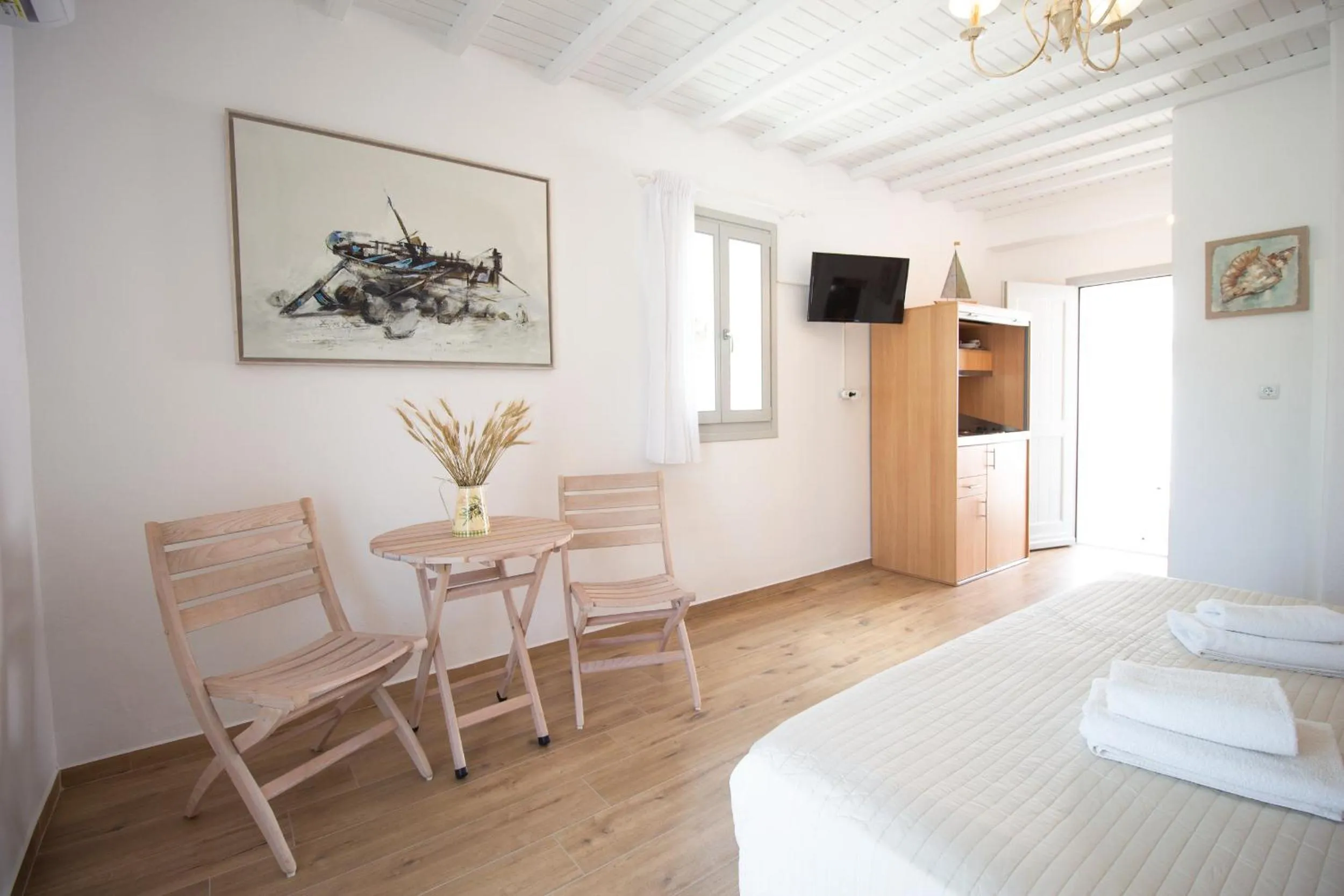 Bed in Crystal View Mykonos