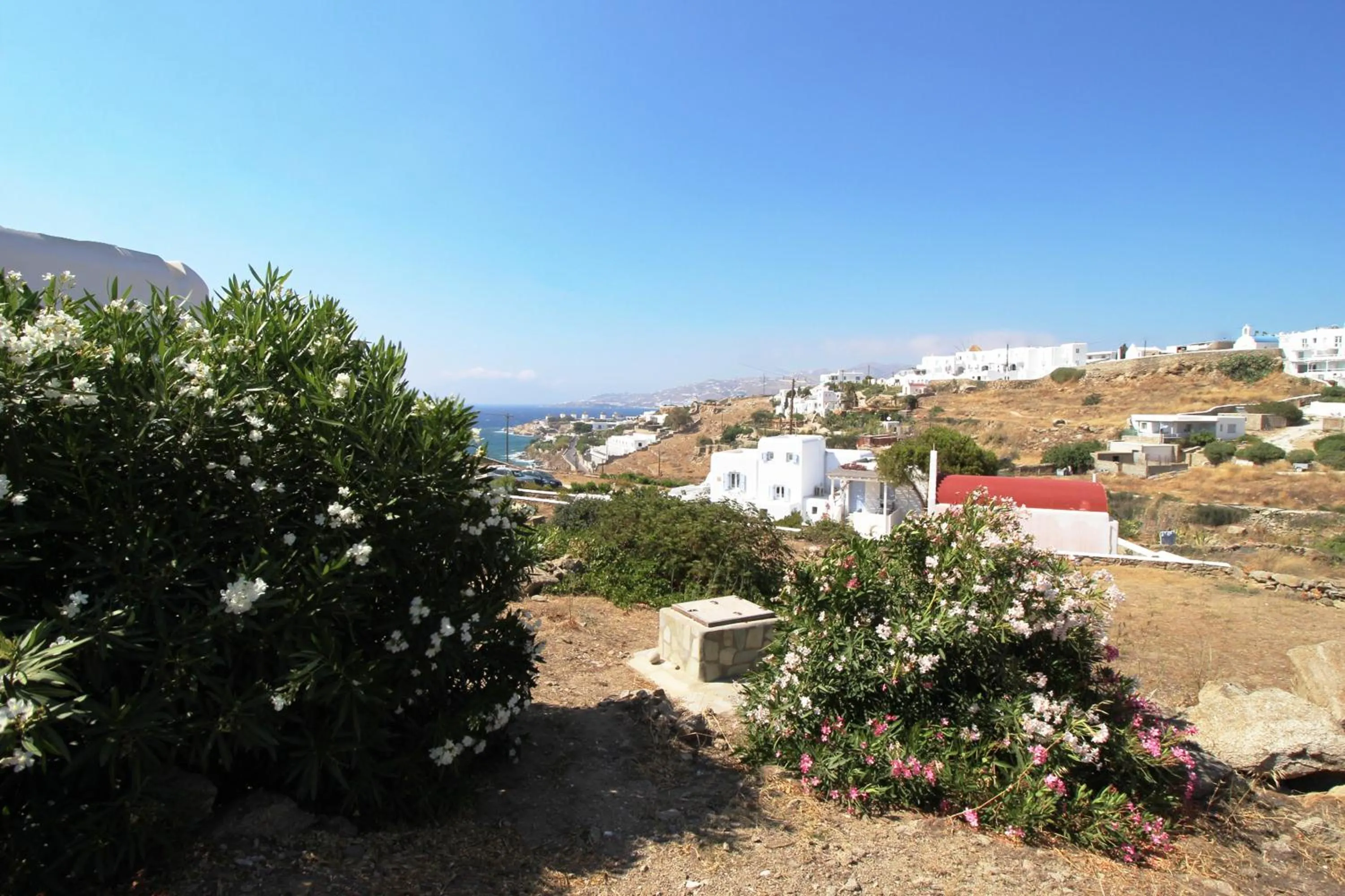 Garden in Crystal View Mykonos