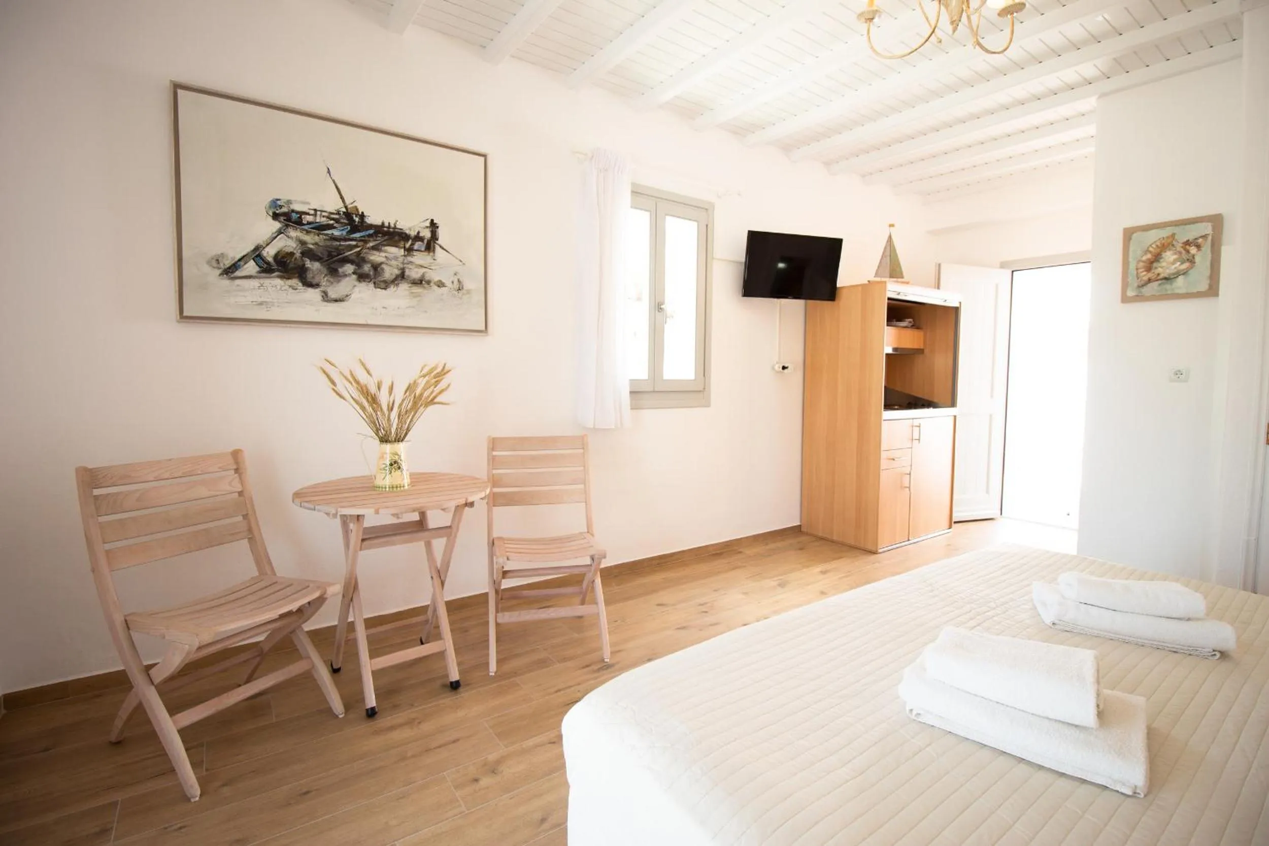 Bed in Crystal View Mykonos