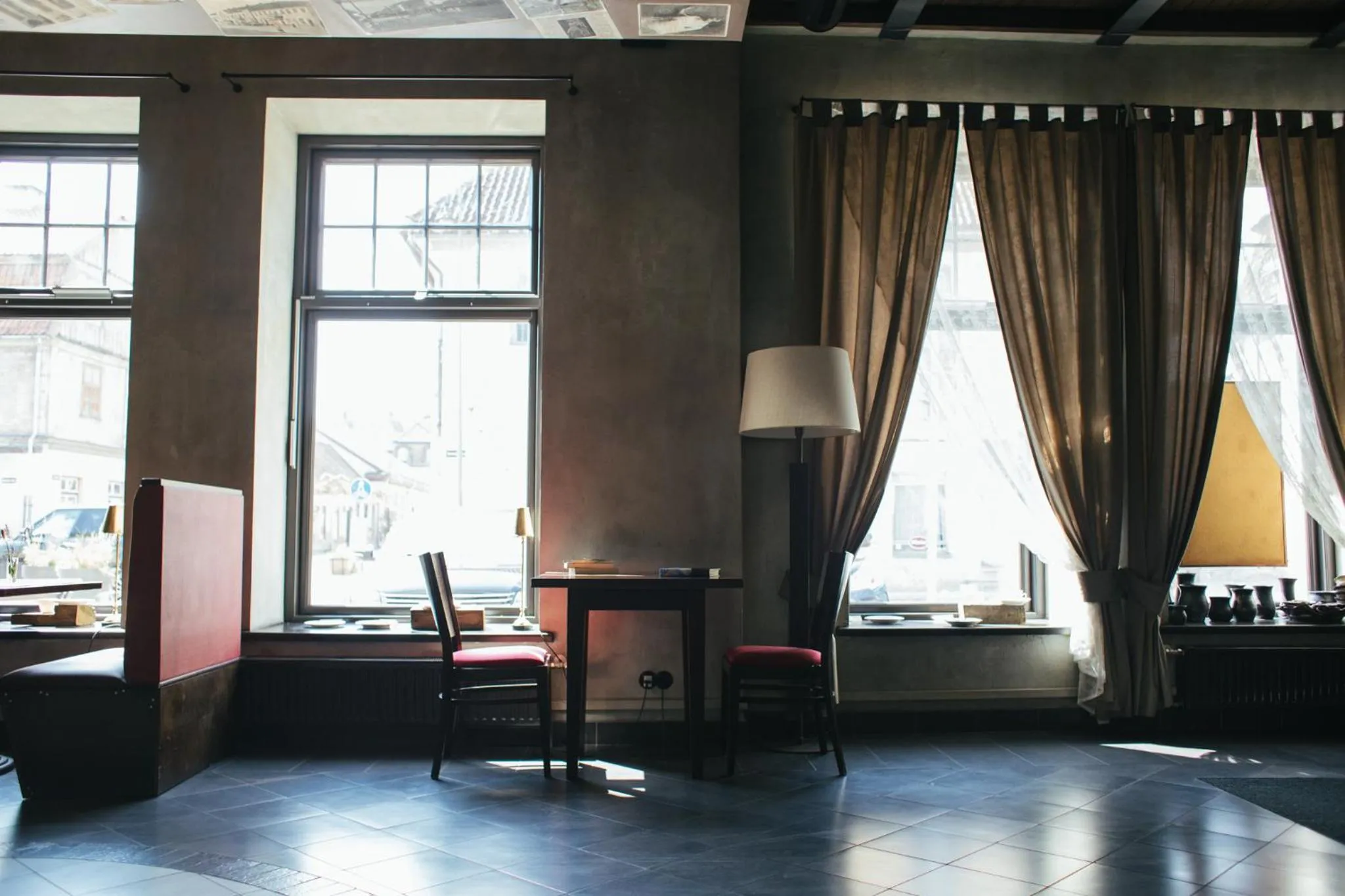 Restaurant/places to eat in Kuldigas Metropole