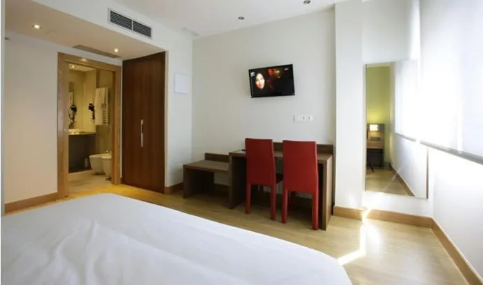 Bed in Aginaga Hotela