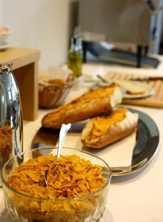 Food in Aginaga Hotela