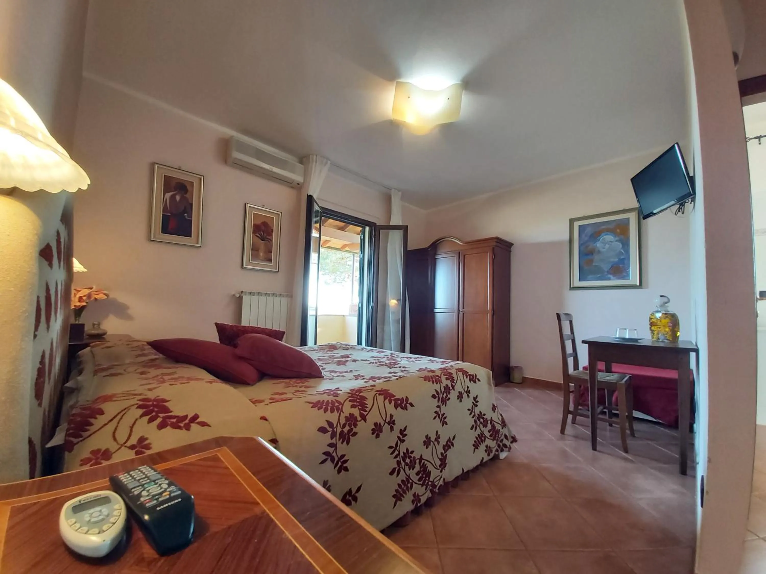 TV and multimedia, Bed in Agriturismo - B&B L'Acquacotta