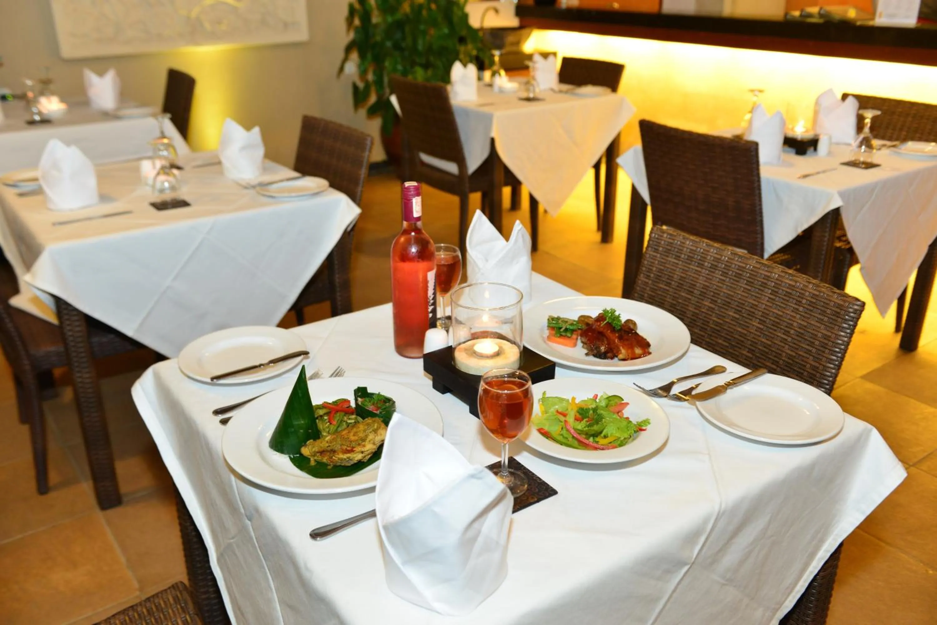 Restaurant/places to eat in Nyuh Bali Villas