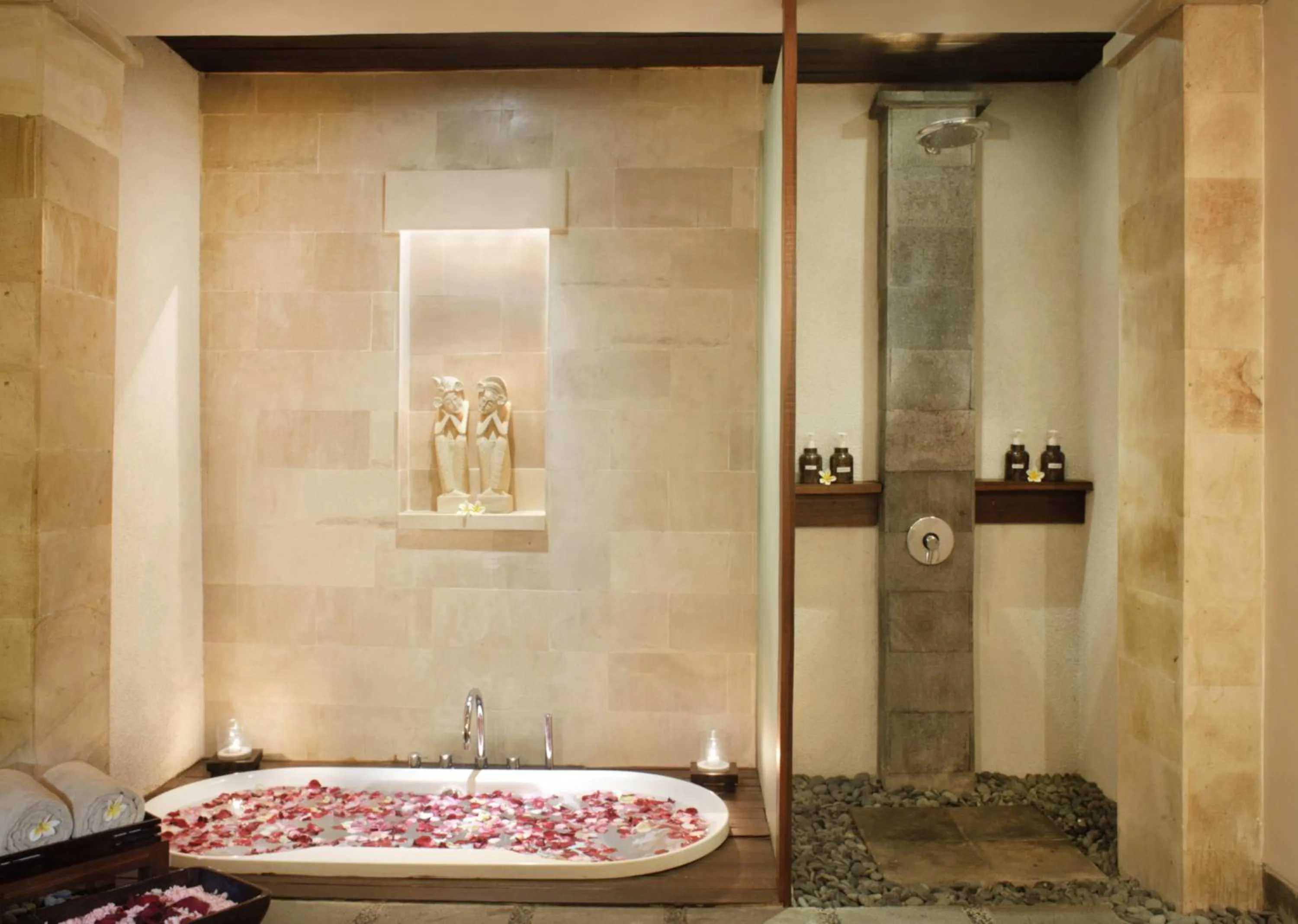 Massage in Nyuh Bali Villas