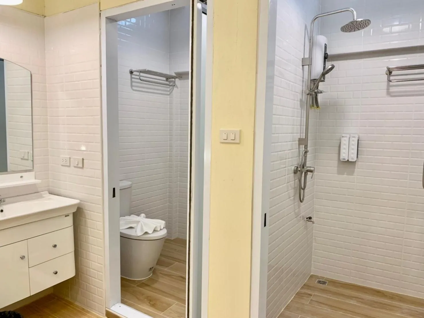 Shower in The Nimman Hotel - SHA Plus