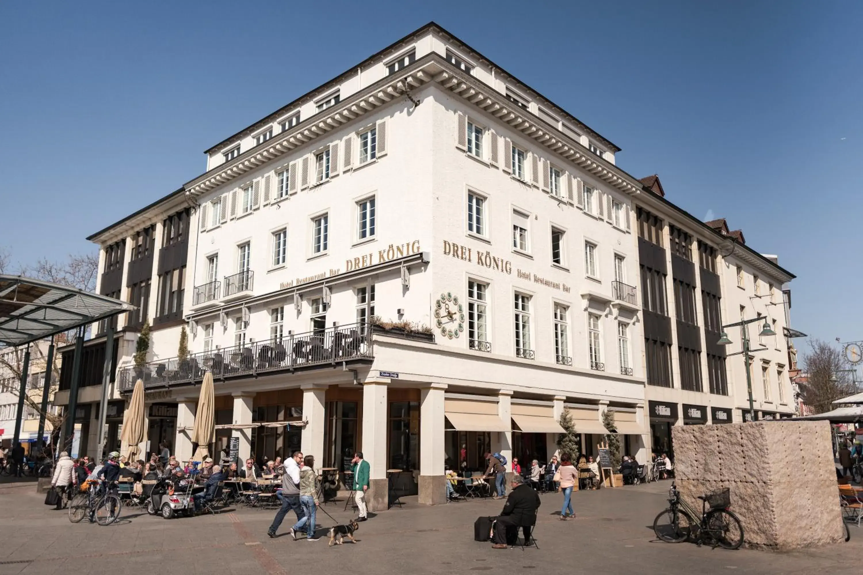 BASE II - Das Bed & Breakfast bei Basel (Lörrach) BASE II - Das Bed & Breakfast bei Basel (Lörrach)