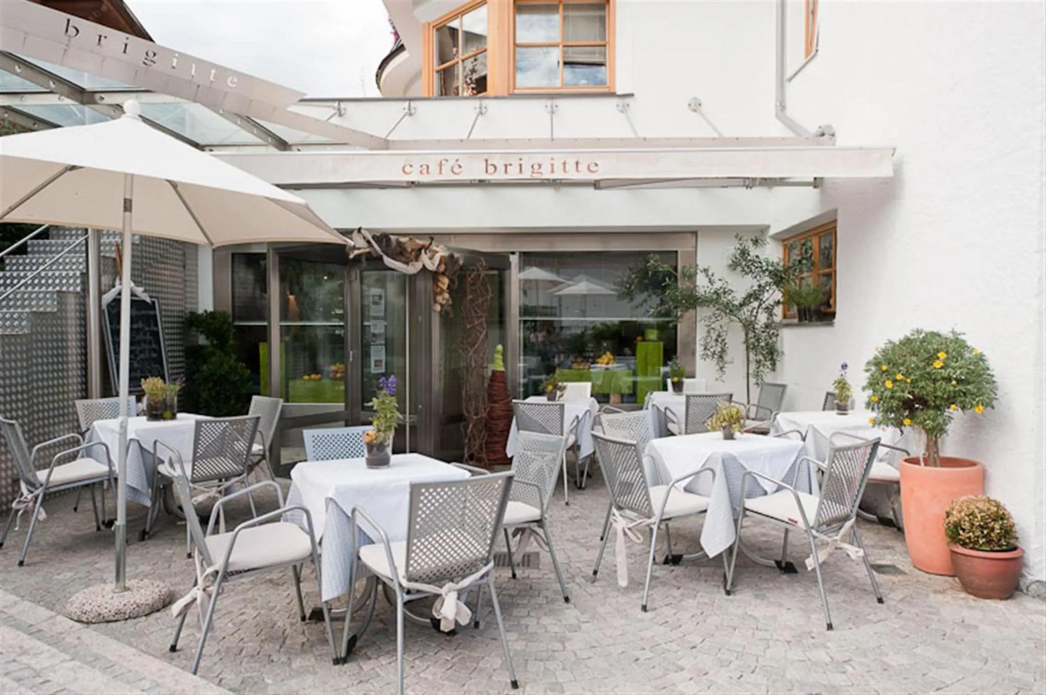 Patio in Burgus - Design Suites & Apartments