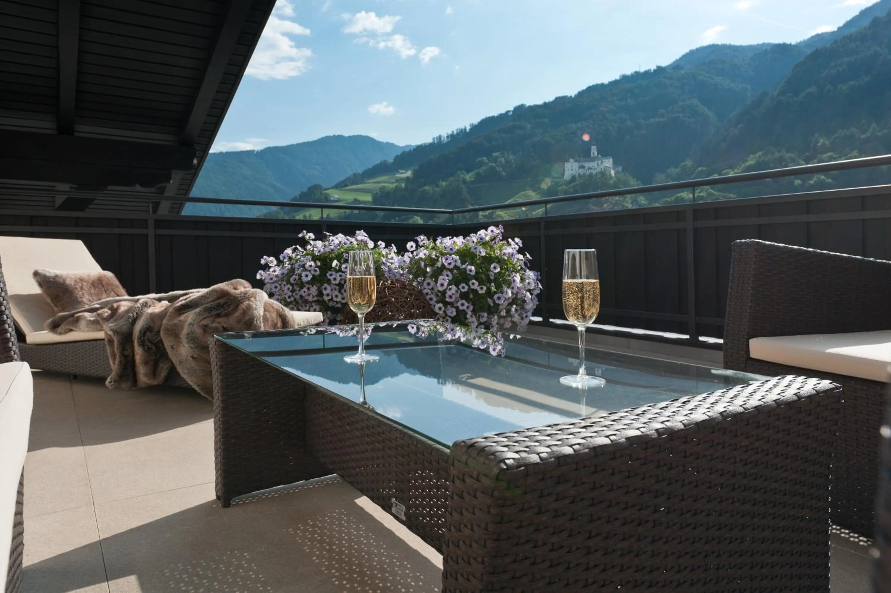 Balcony/Terrace in Burgus - Design Suites & Apartments