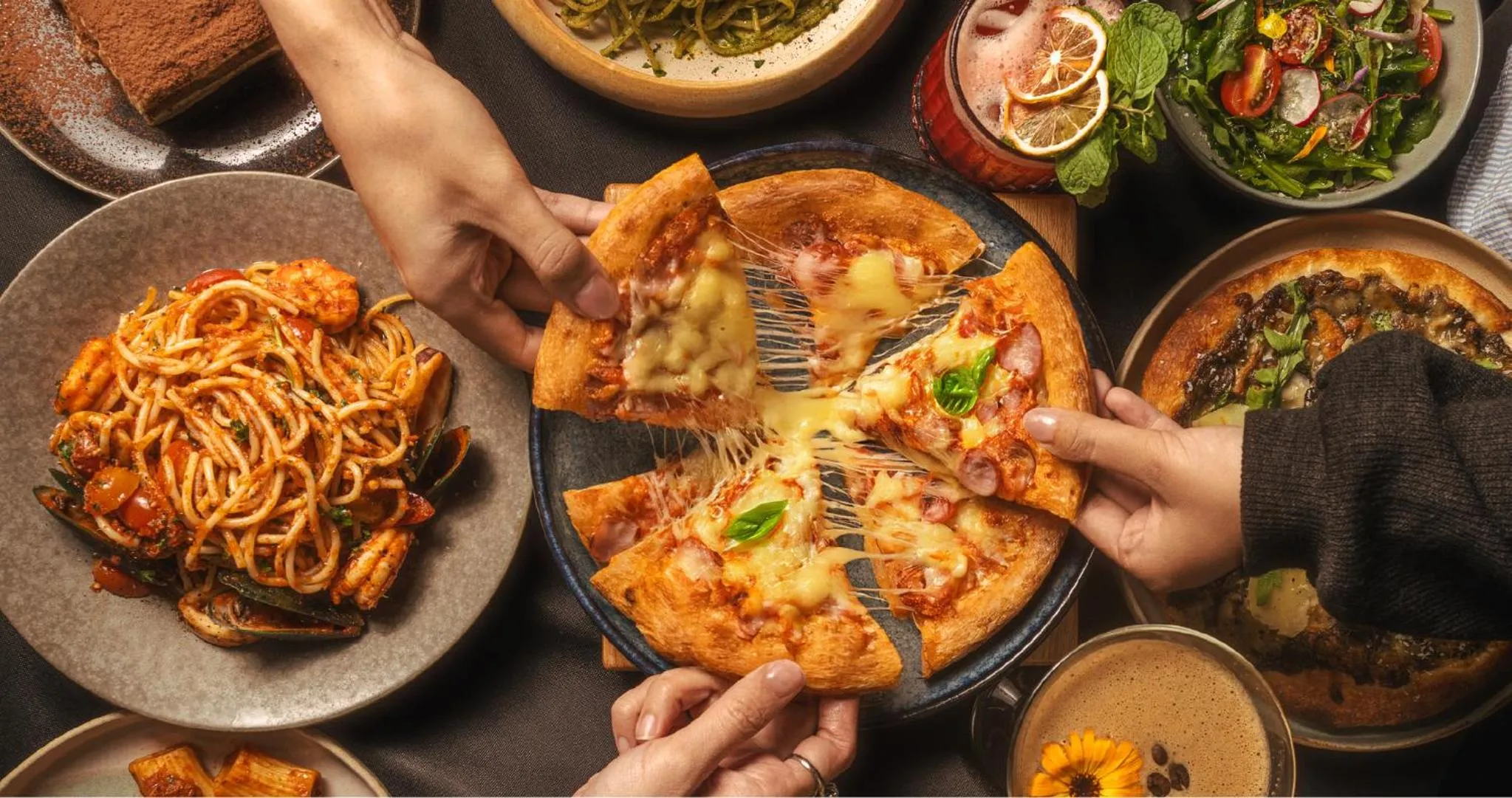 Restaurant/places to eat in Shakespeare Hotel