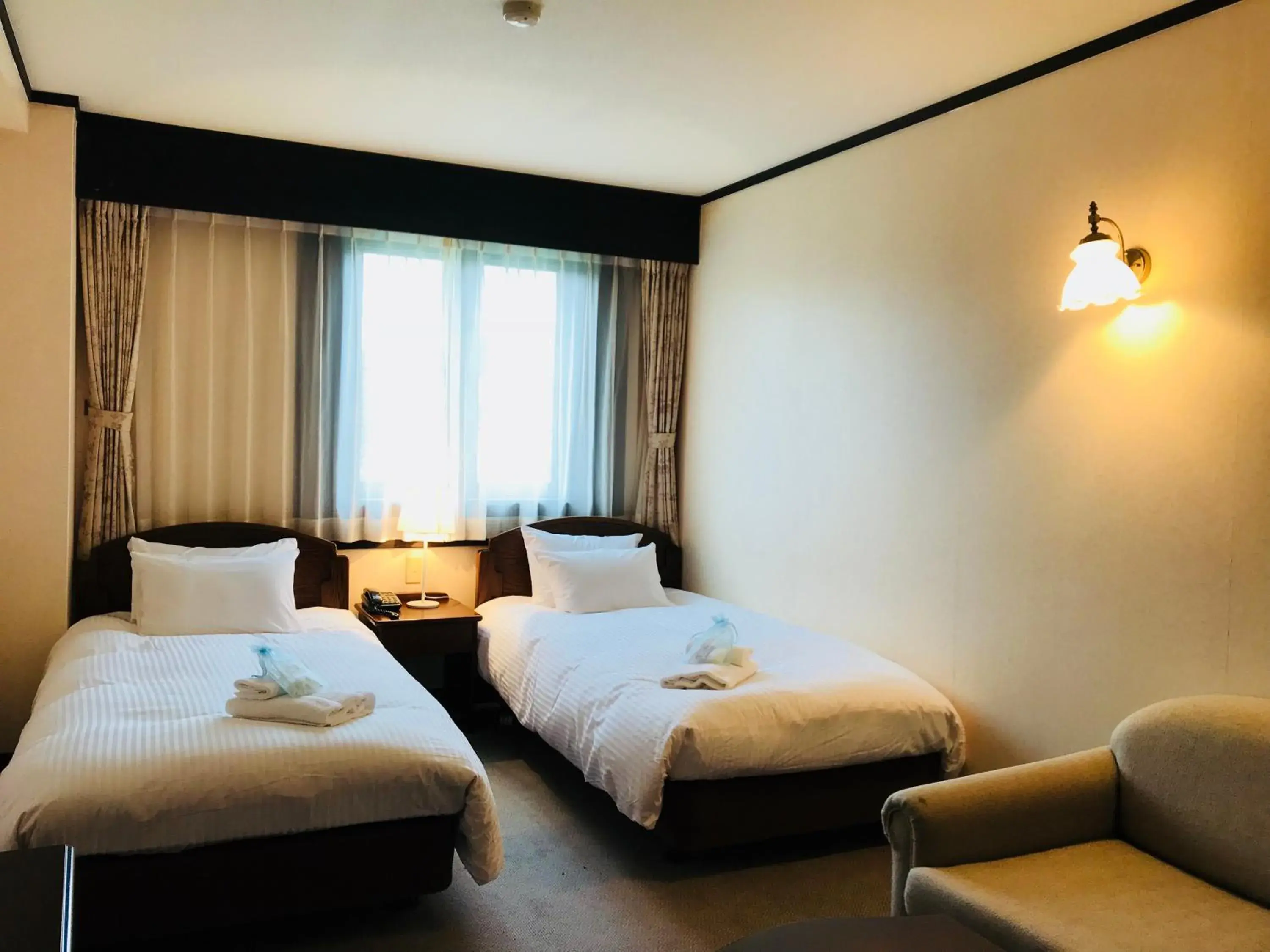 Twin Room - Annex - Non-Smoking in Shakespeare Hotel Twin Room - Annex - Non-Smoking in Shakespeare Hotel