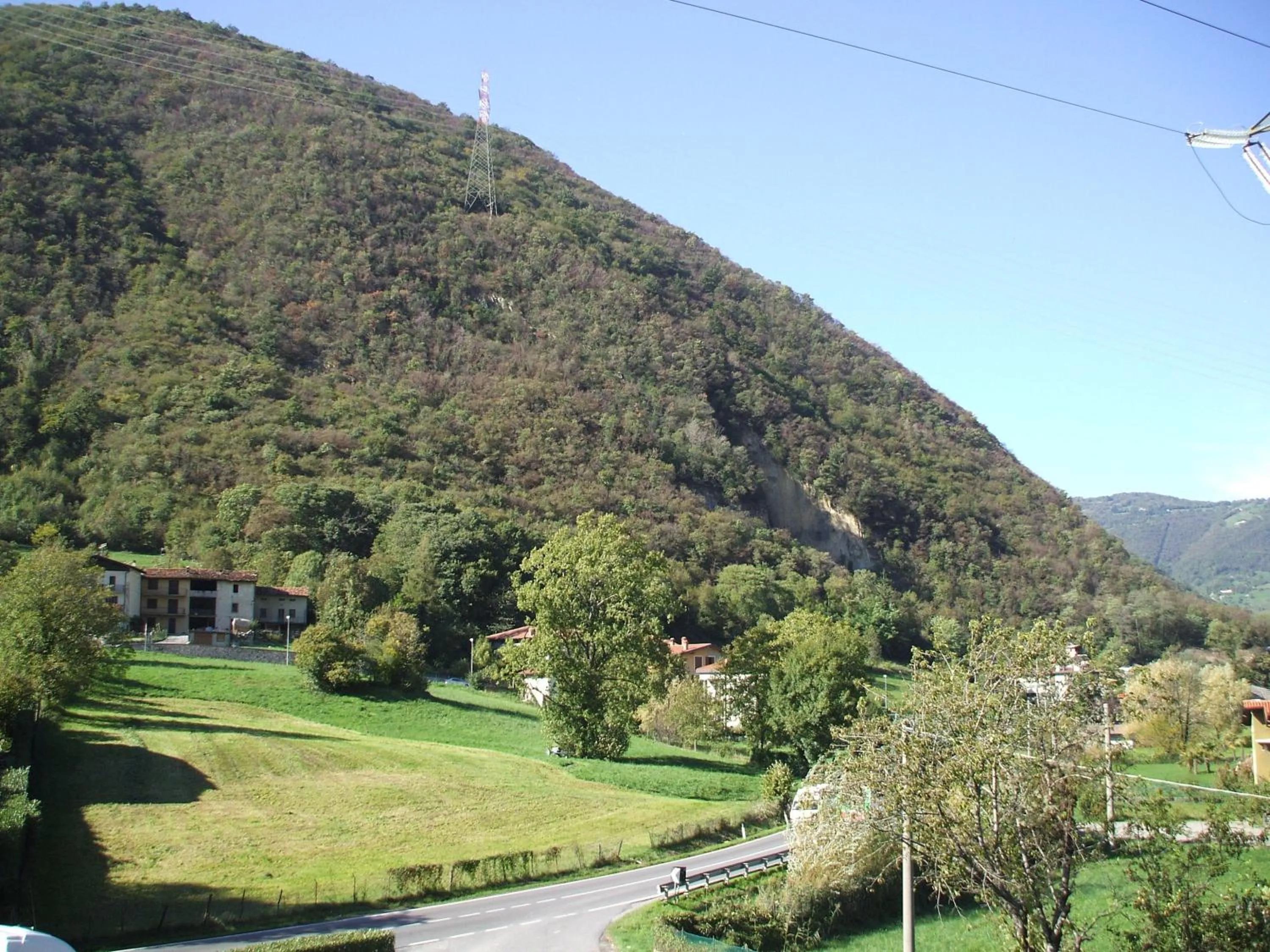 Mountain view in Affittacamere La Martina