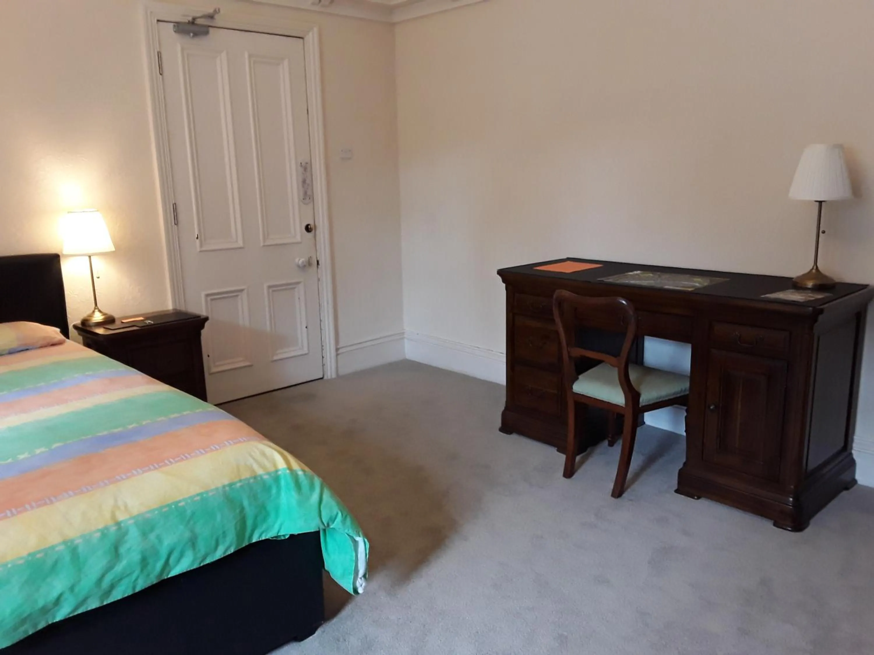Bedroom, Bed in The Haven