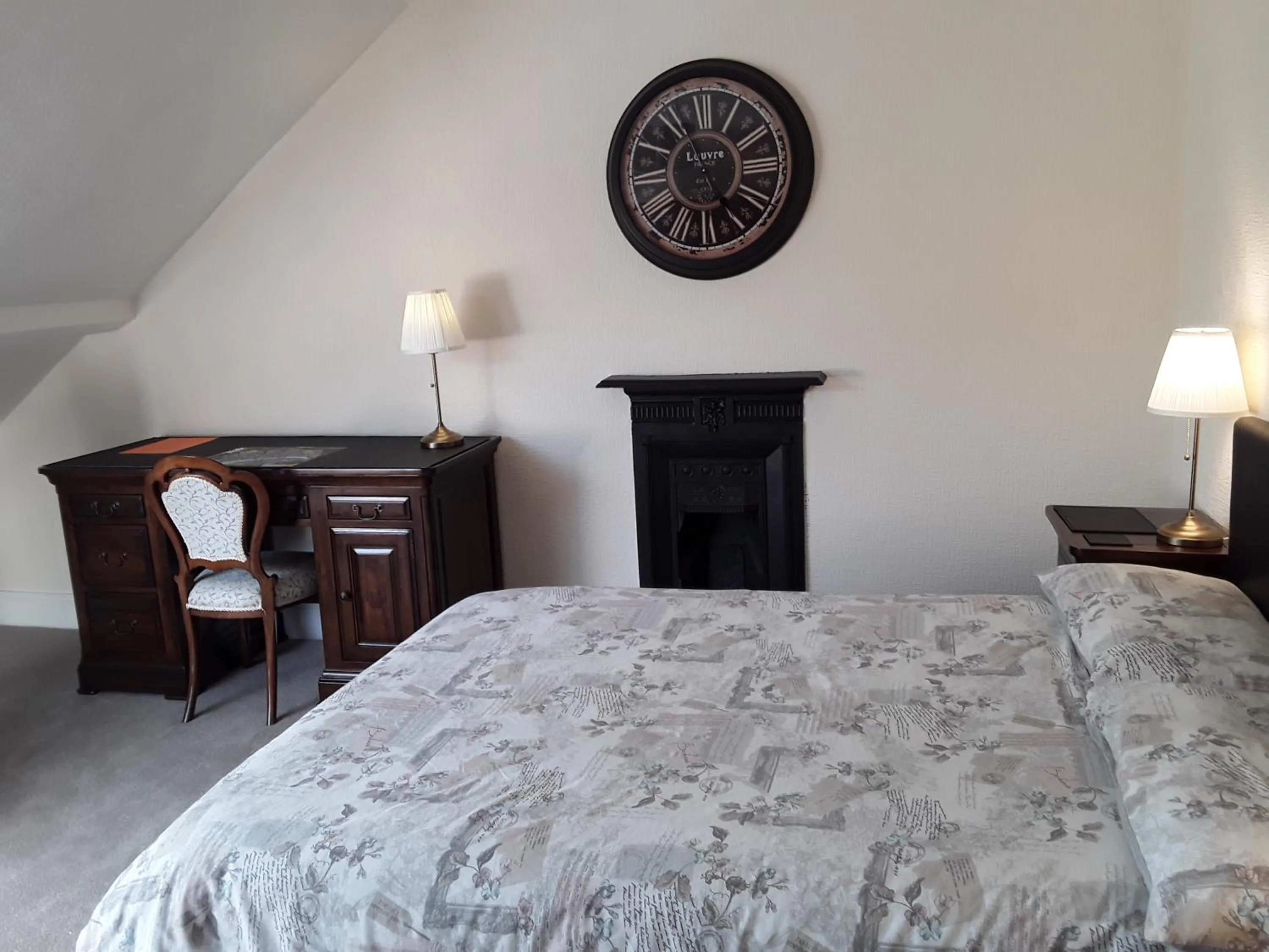 Bedroom, Bed in The Haven