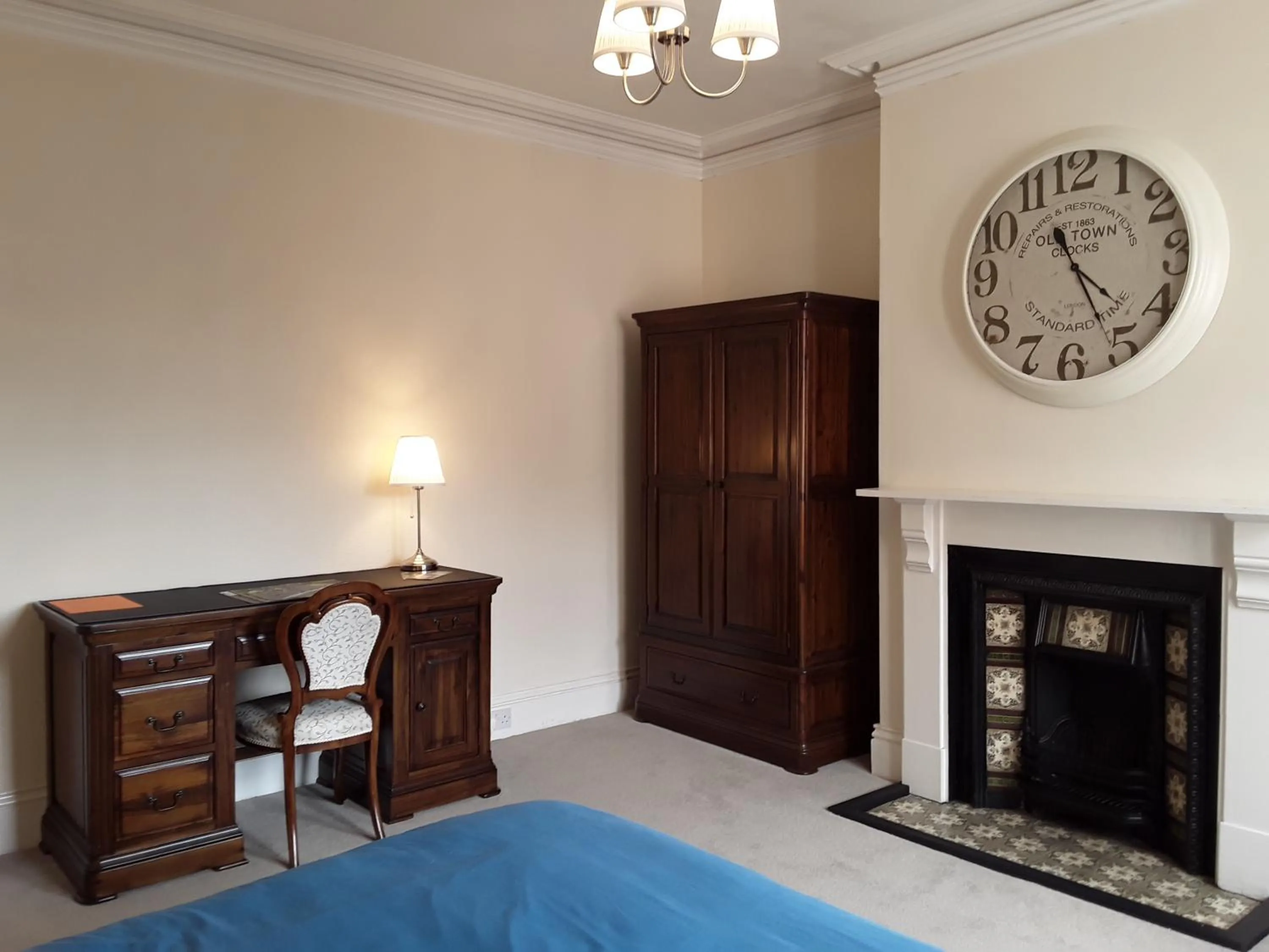Photo of the whole room, Bed in The Haven