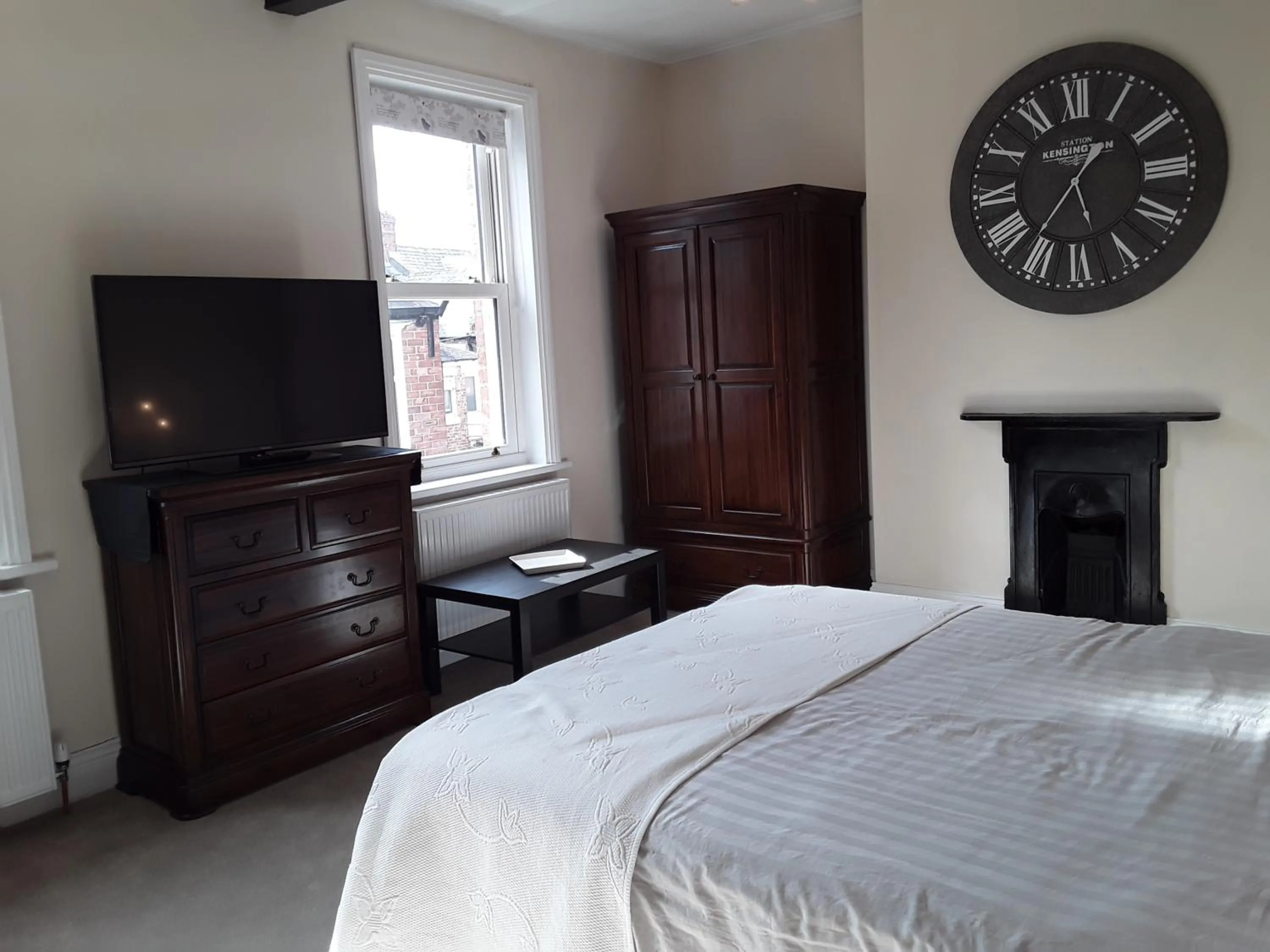 Bedroom, Bed in The Haven