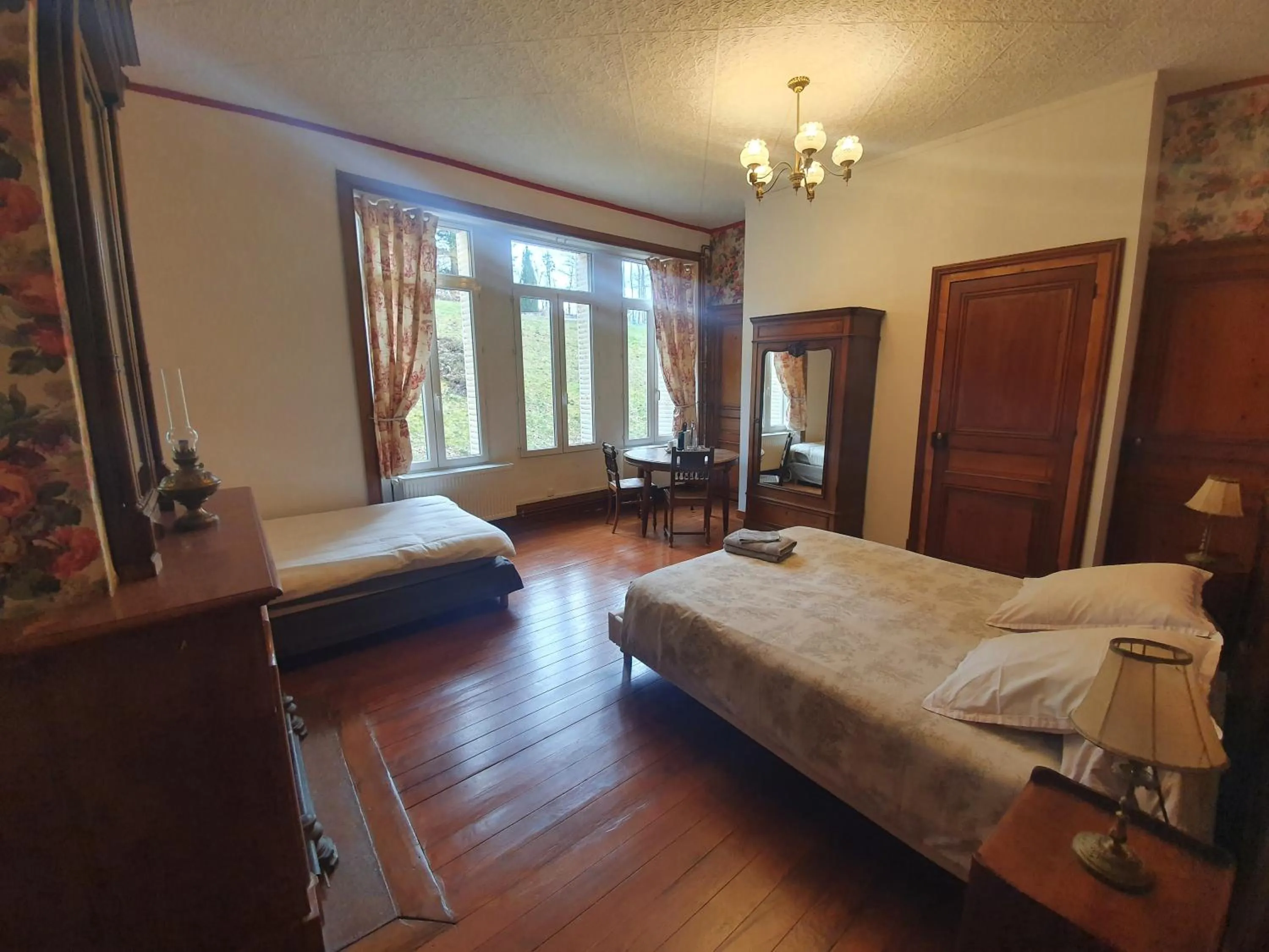 Bed in Chateau de Bonnevaux