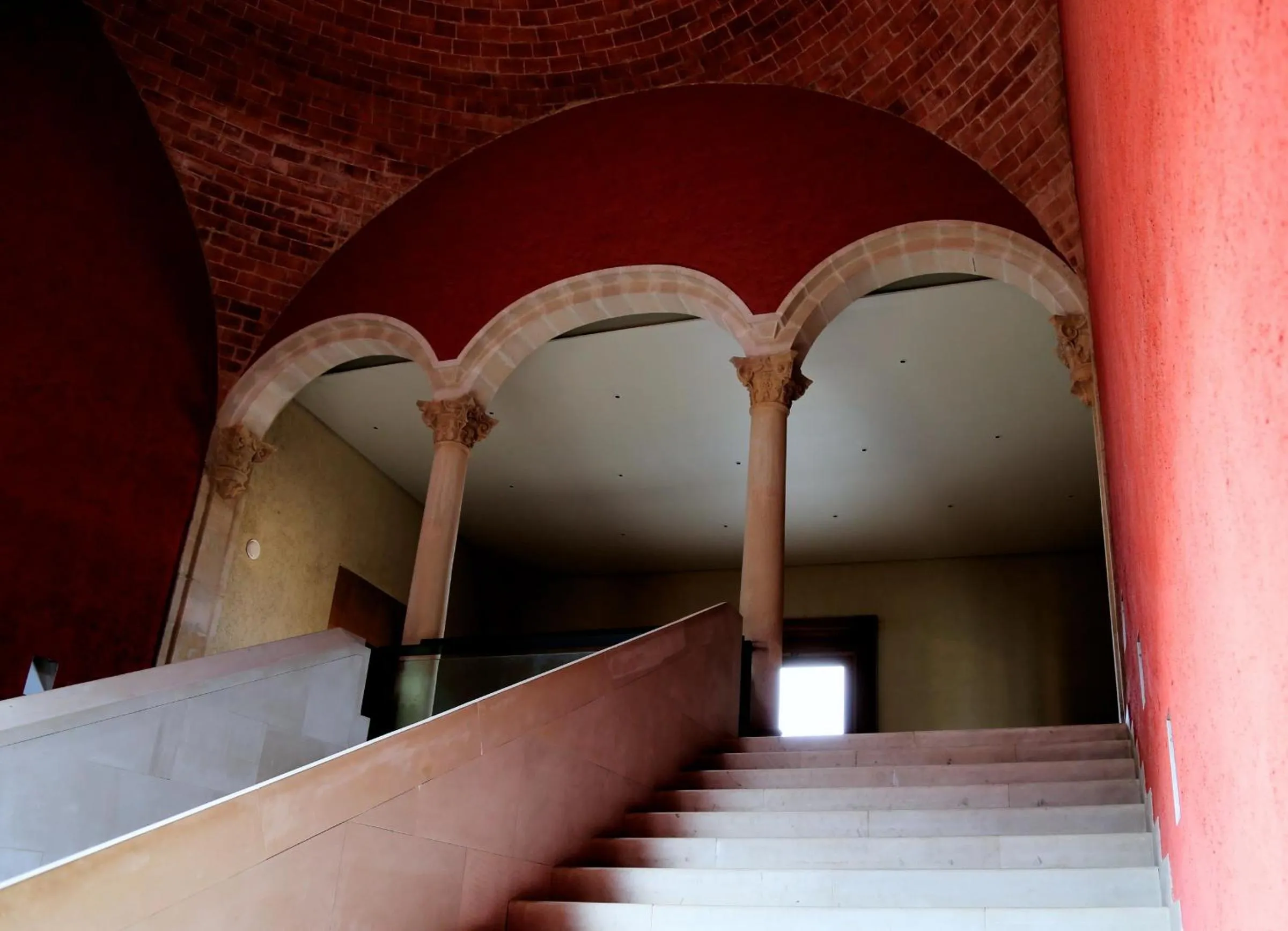 Property building in Hostatgeria de Poblet