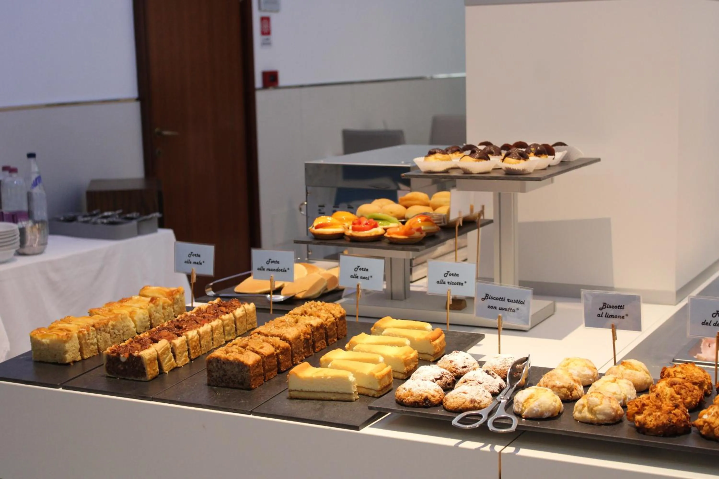 Food and drinks in Hotel Belvedere