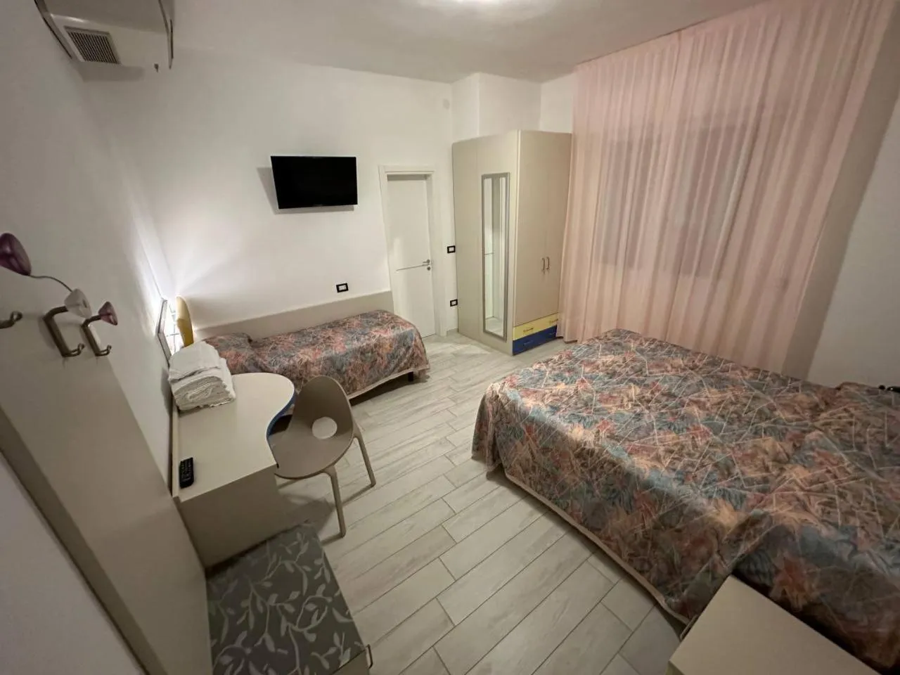 Bed in Hotel Belvedere