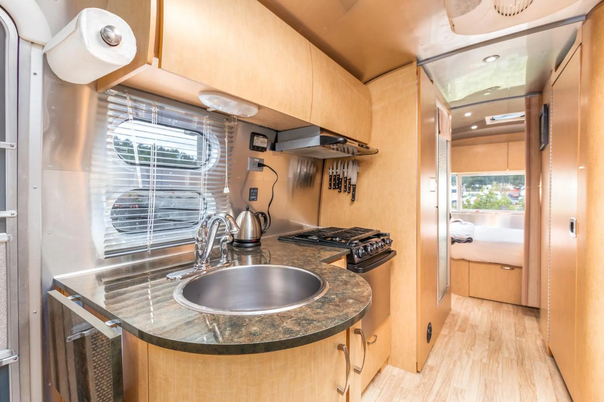 Kitchen or kitchenette in Hart’s Camp Airstream Hotel & RV Park