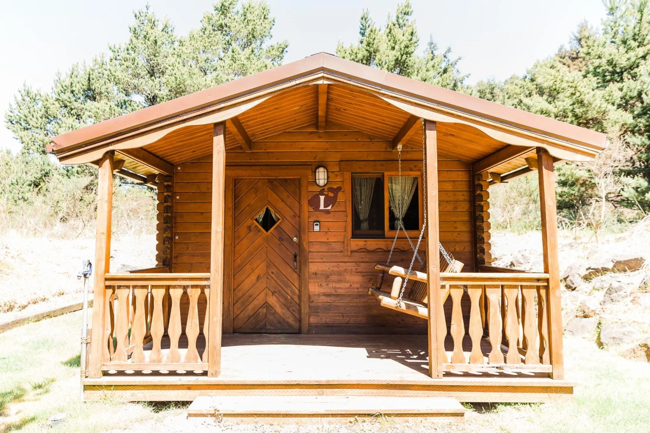 Hart’s Camp Airstream Hotel & RV Park