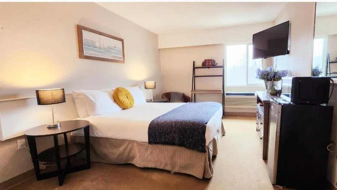 Bed in Western Lodge