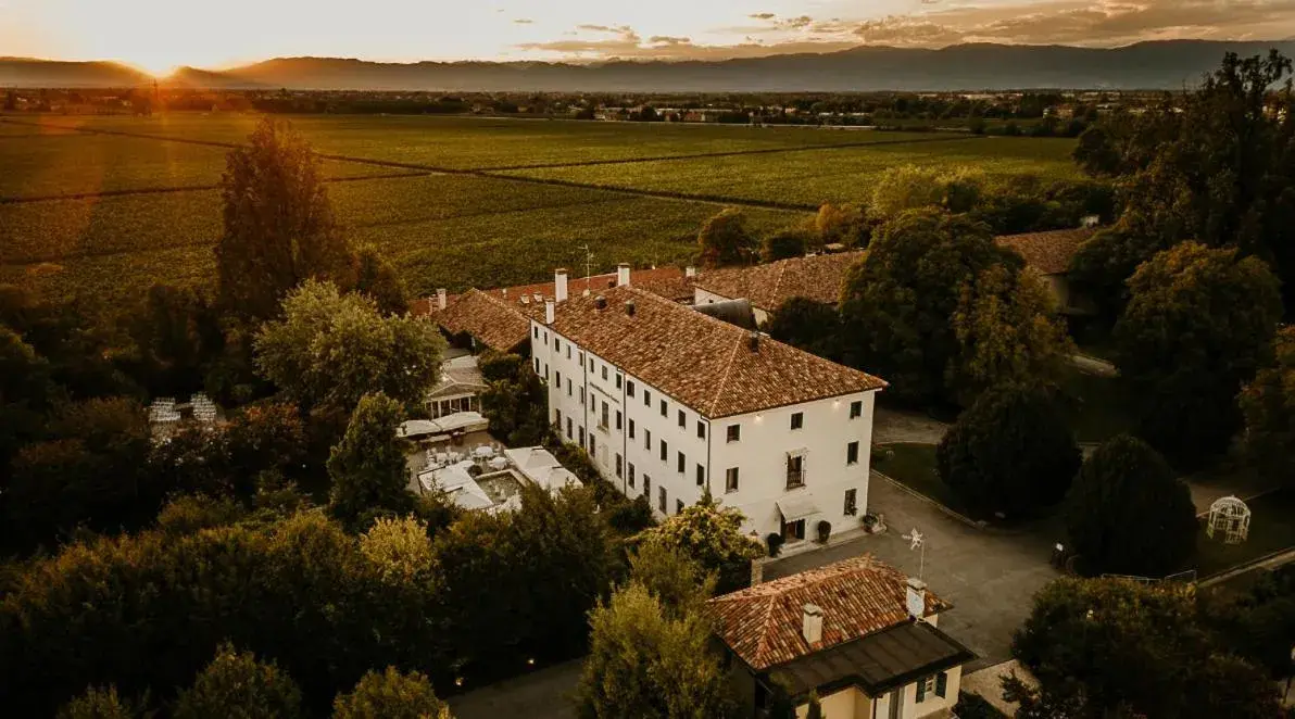 Property building in Villa Foscarini Cornaro Property building in Villa Foscarini Cornaro