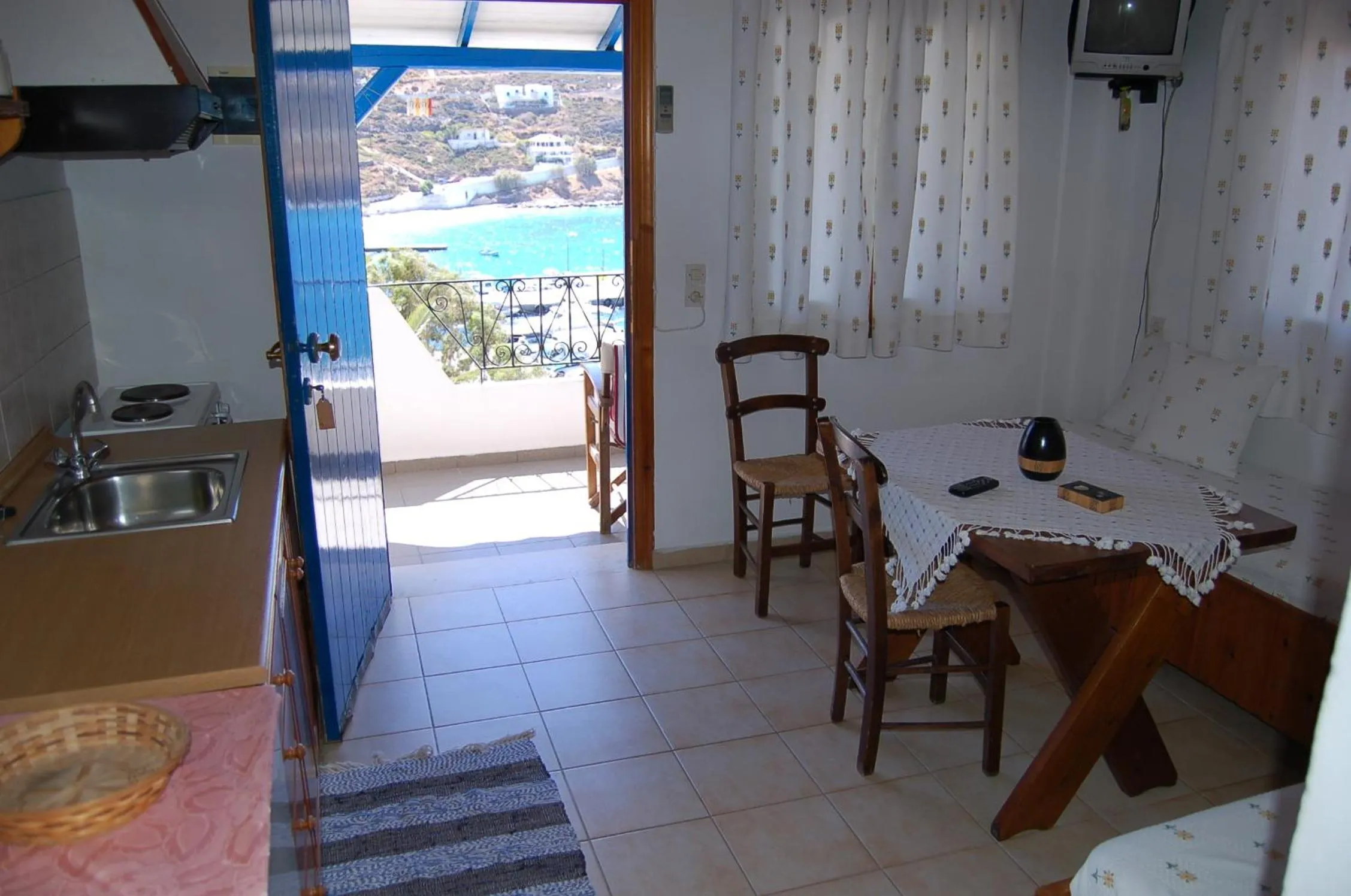 Dining area in Patras Apartments