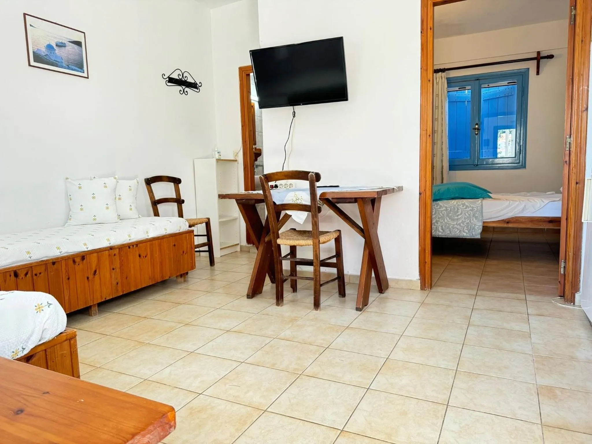 Living room, Bed in Patras Apartments