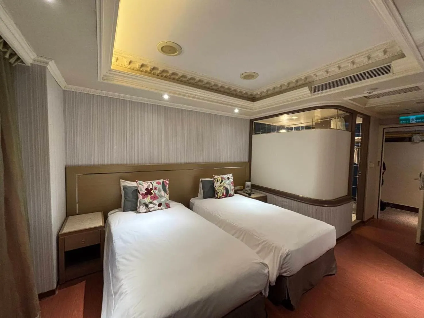 Bed in Tai Hope Hotel