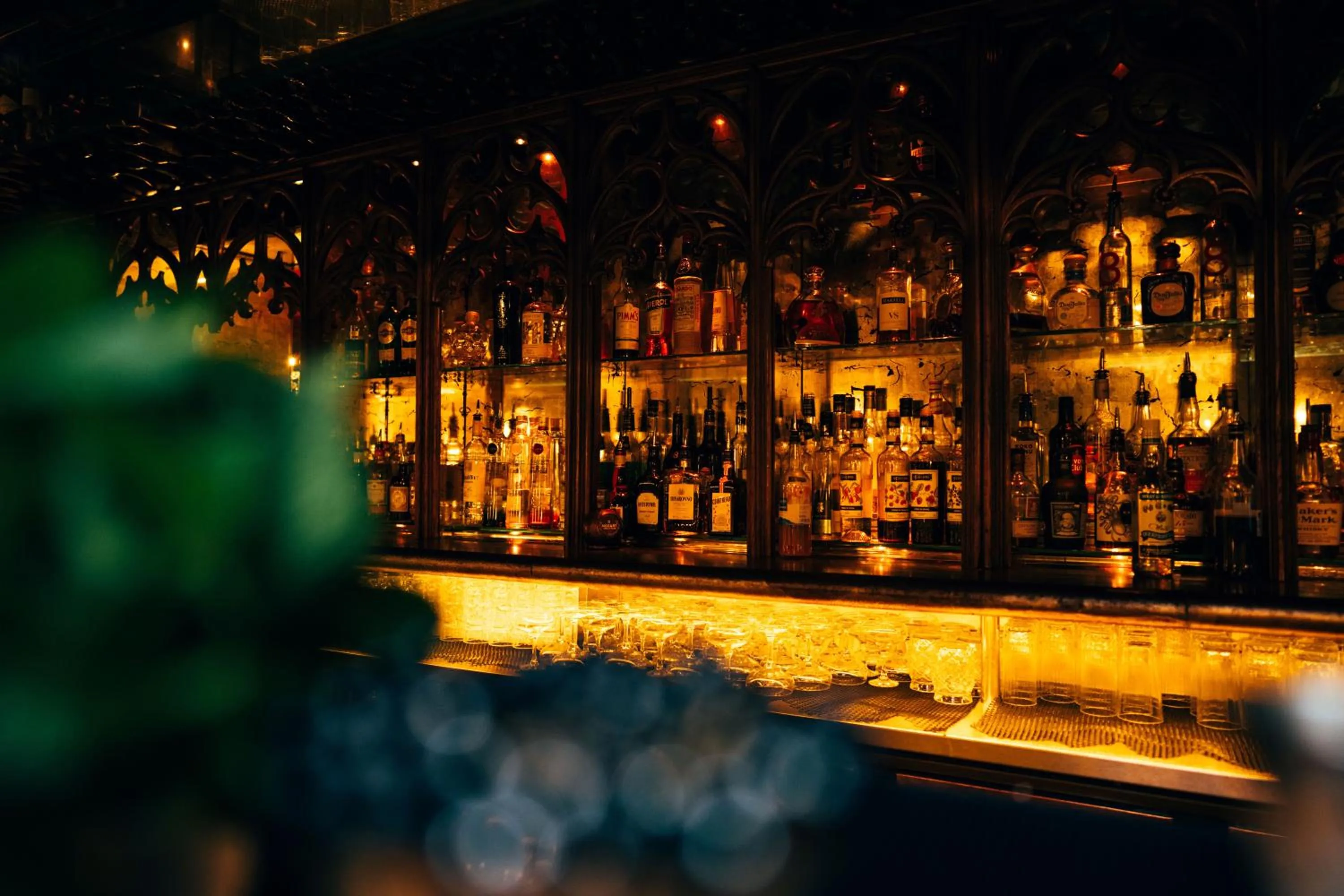 Lounge or bar in Crazy Bear Beaconsfield