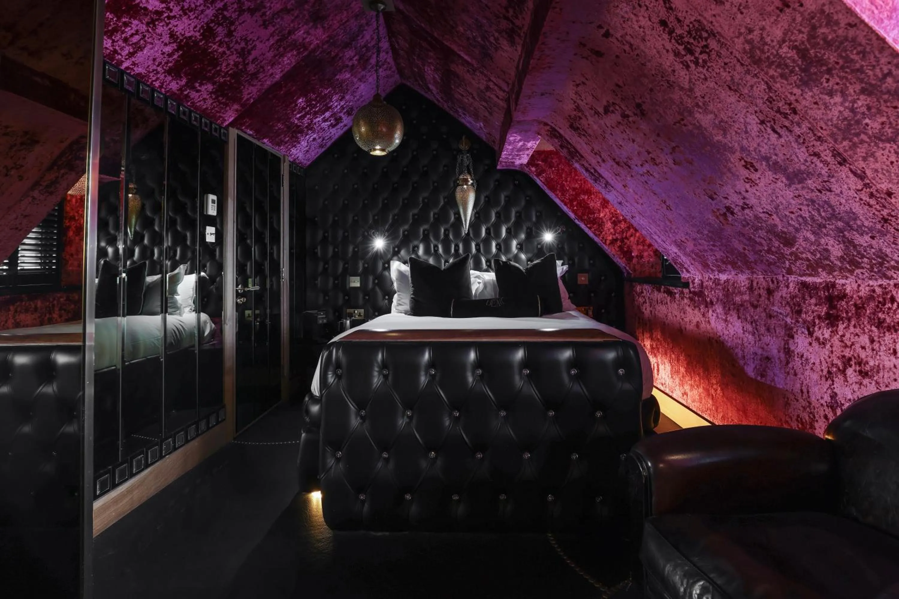 Bed in Crazy Bear Beaconsfield