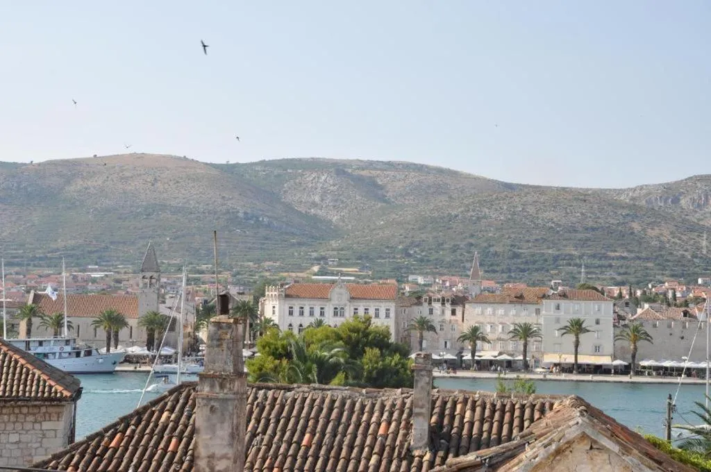 Deluxe Double or Twin Room with Balcony in Villa Lucica Trogir
