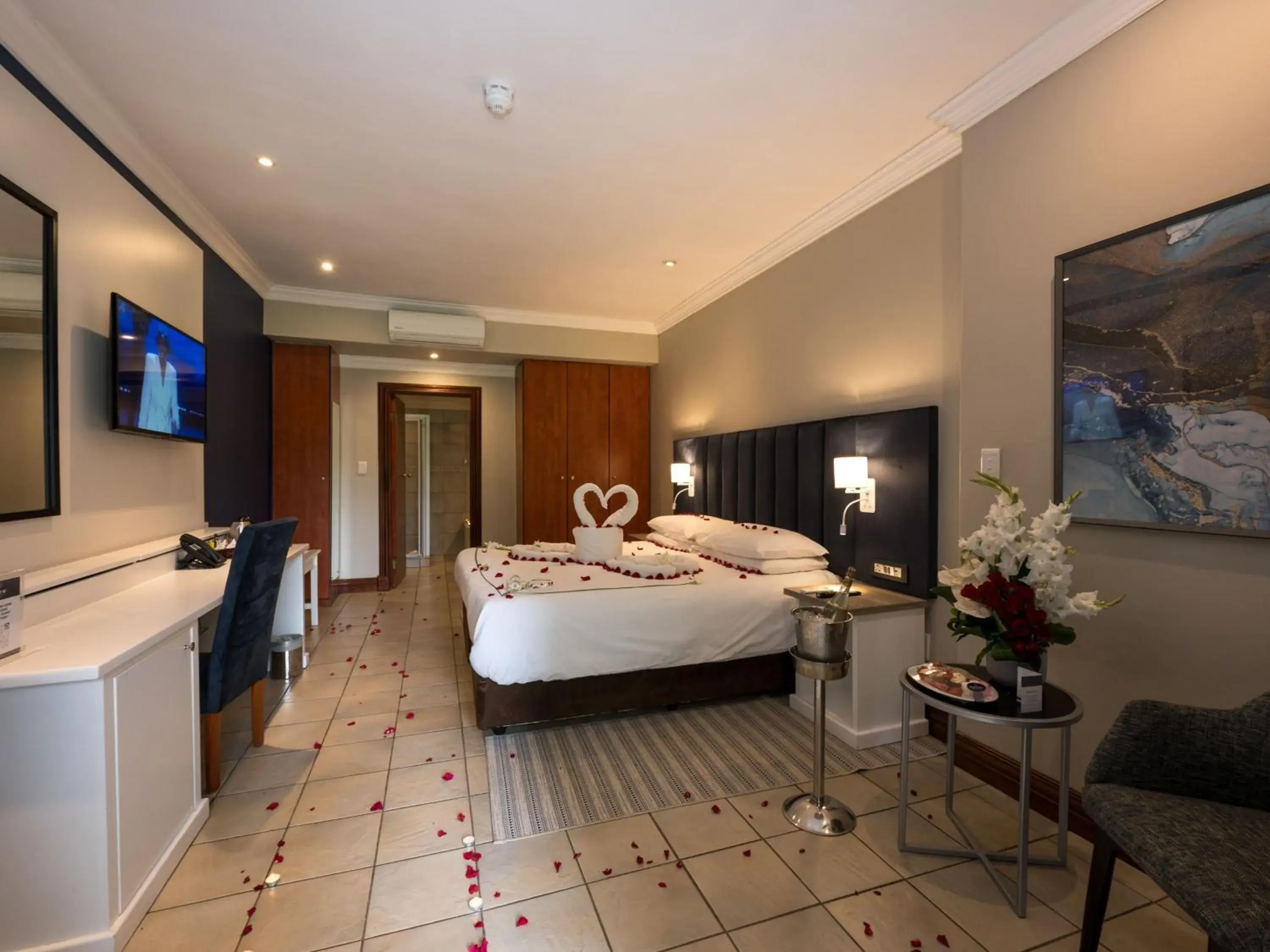 Bed in ANEW Resort Hunters Rest Rustenburg Bed in ANEW Resort Hunters Rest Rustenburg