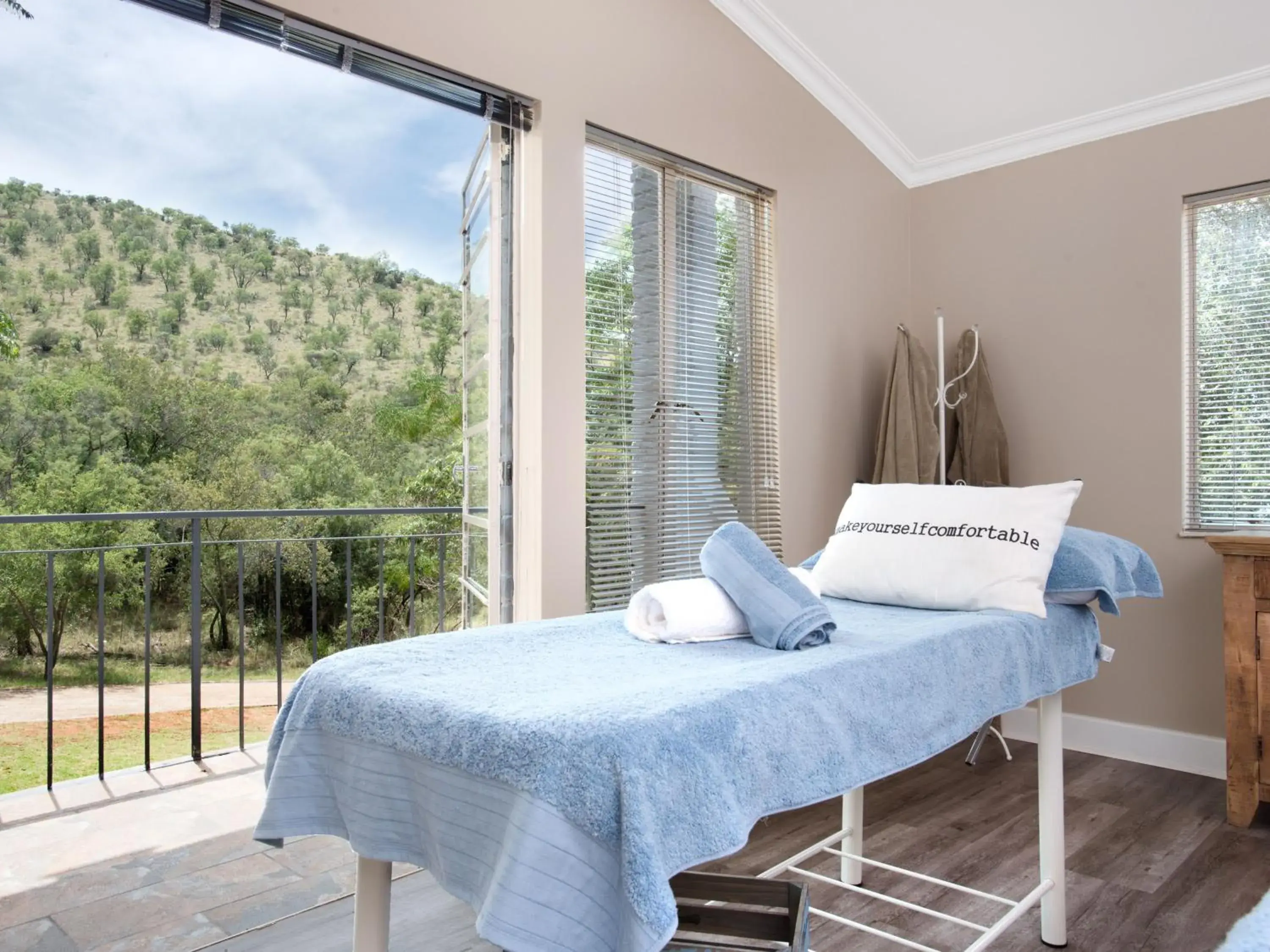 Bed in ANEW Resort Hunters Rest Rustenburg Bed in ANEW Resort Hunters Rest Rustenburg