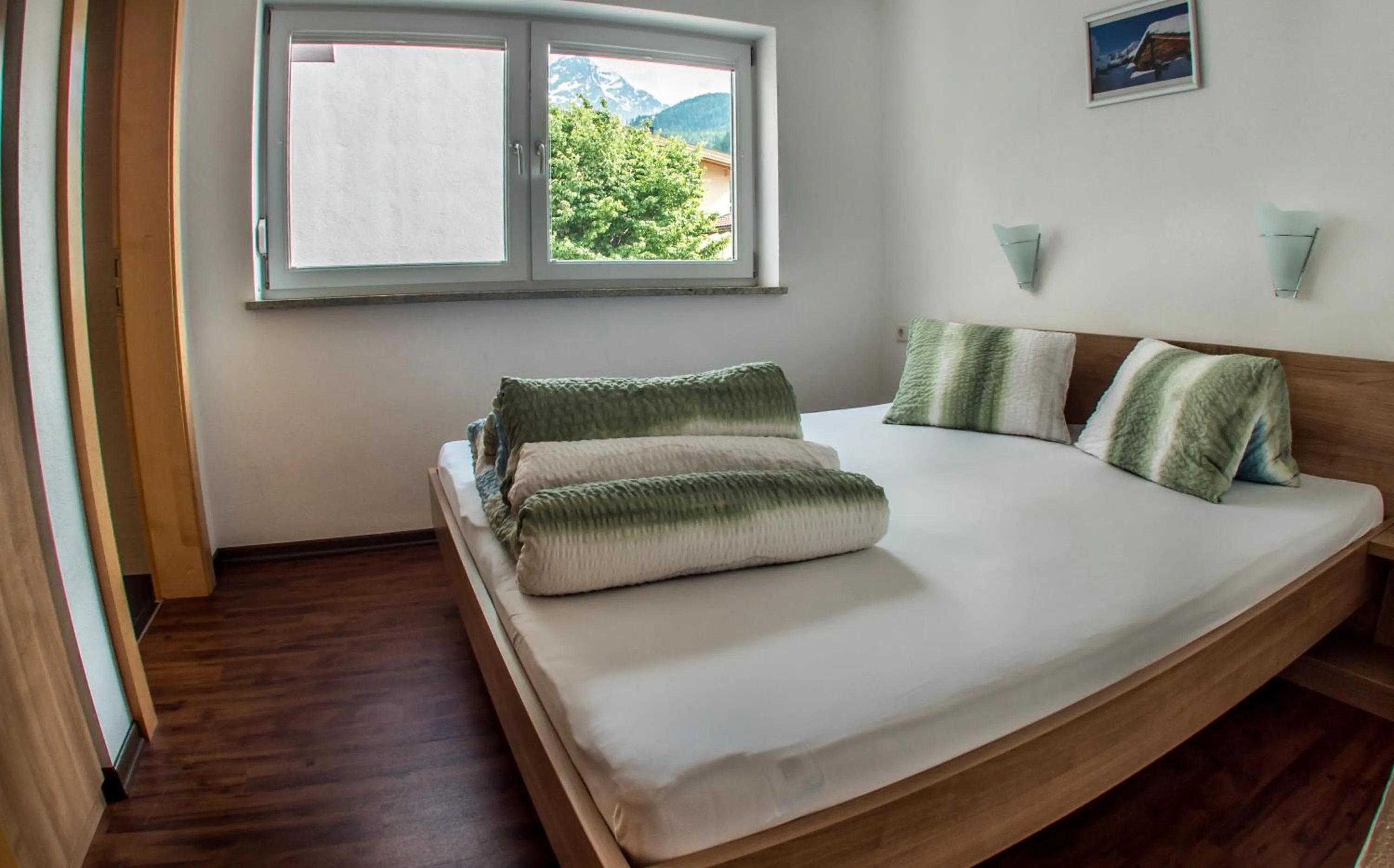 Bedroom, Bed in Alpenapart Saphir