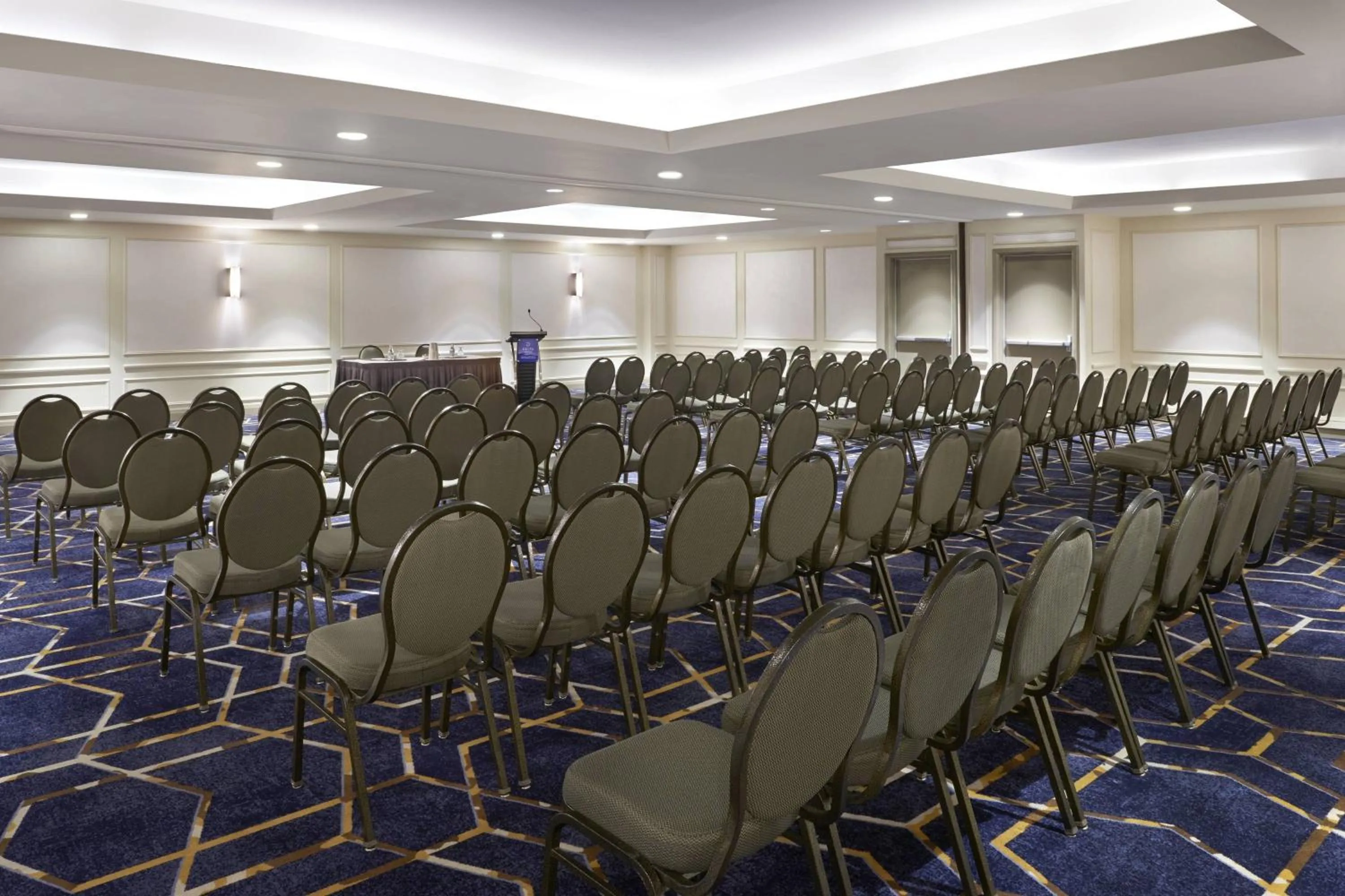 Meeting/conference room in Delta Hotels by Marriott Toronto Airport & Conference Centre