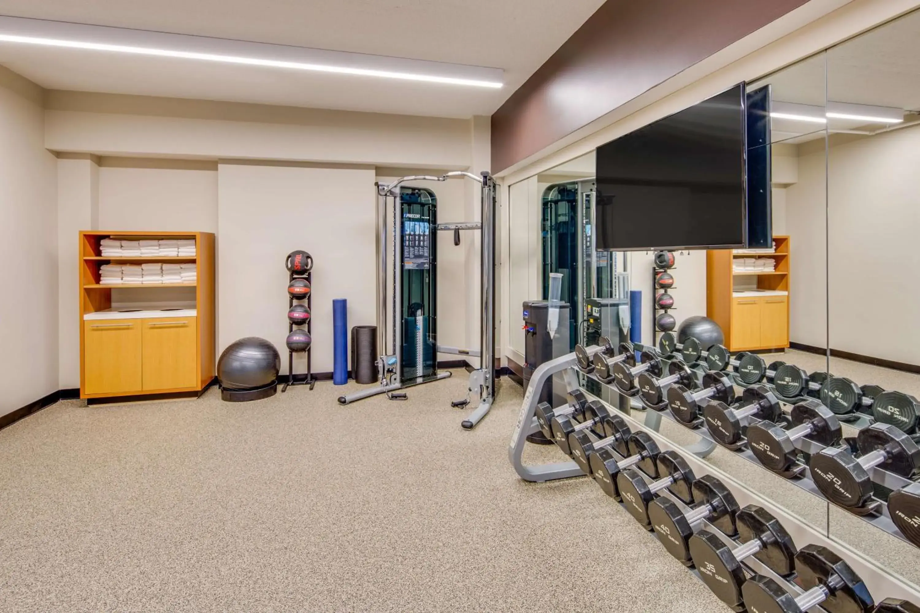Fitness centre/facilities in DoubleTree by Hilton Hotel & Suites Jersey City Fitness centre/facilities in DoubleTree by Hilton Hotel & Suites Jersey City