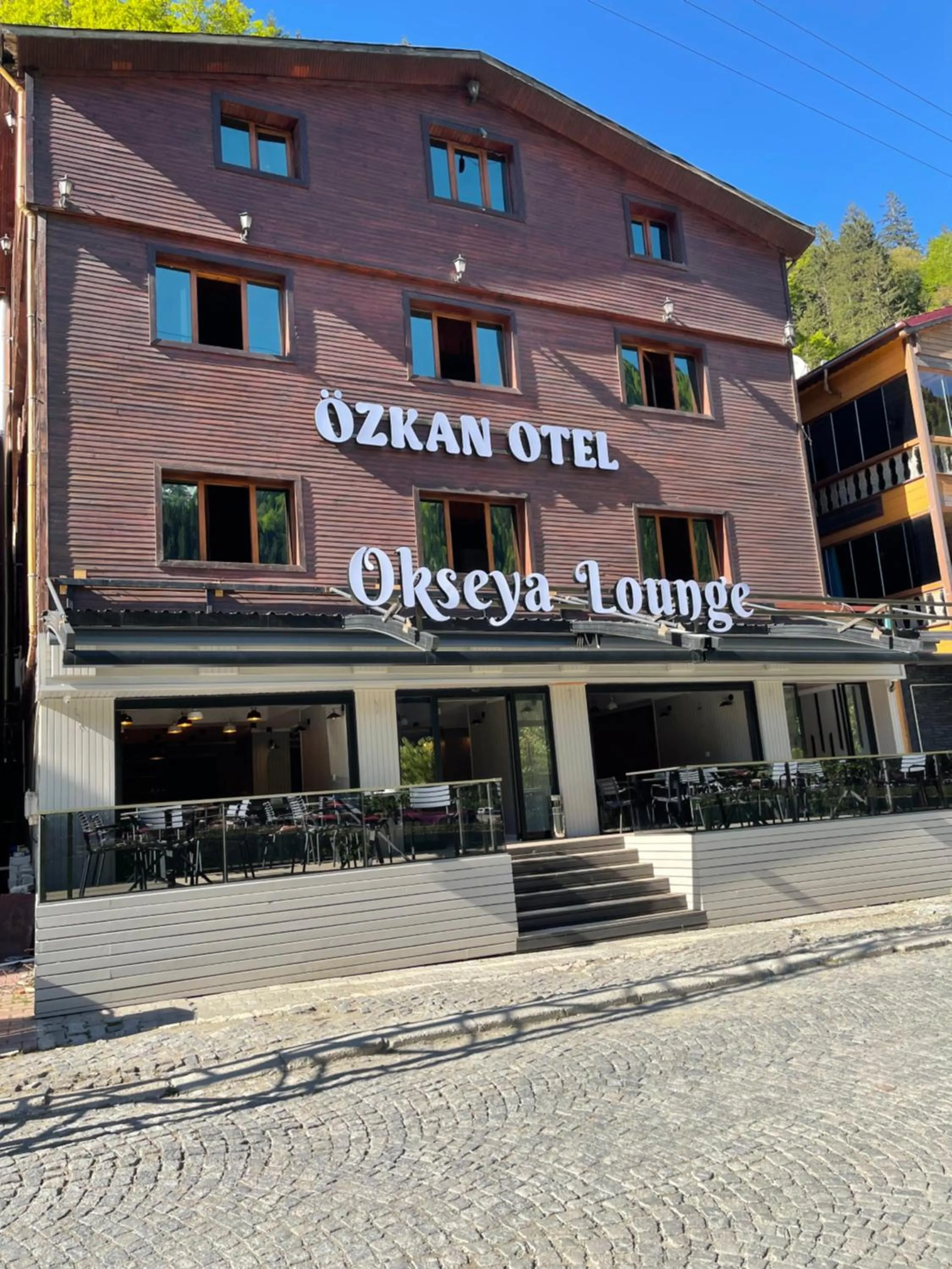 Property building in Ozkan Otel