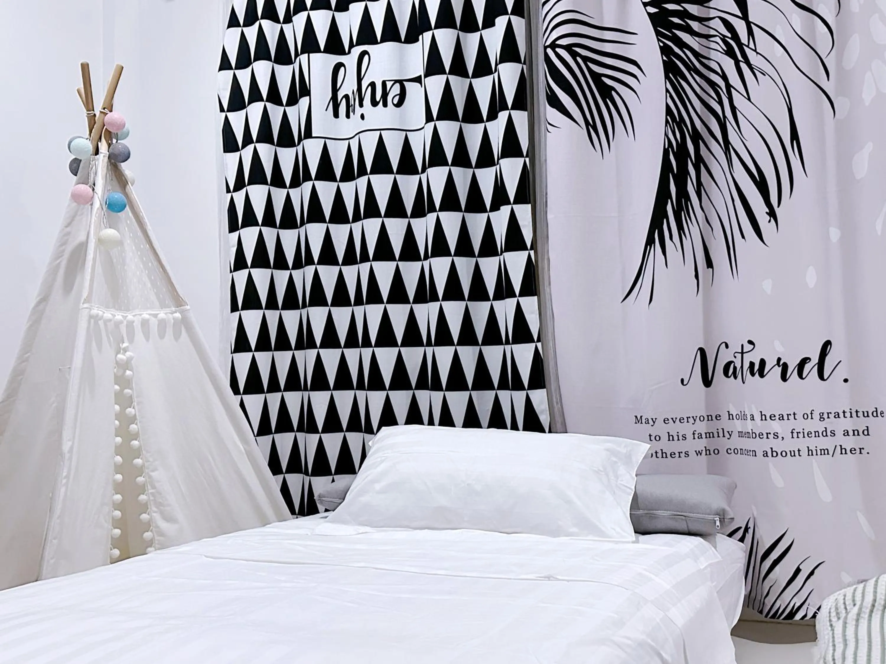 Bed in 1949 Dreamy Home