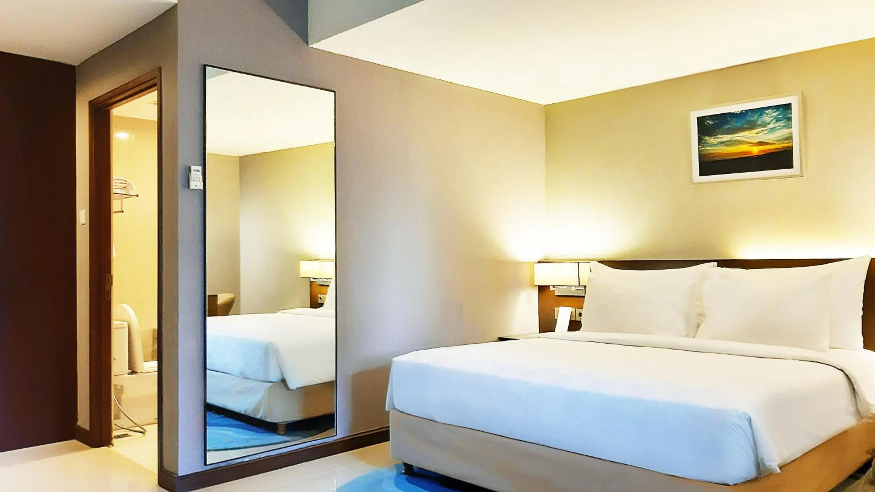 Bedroom, Bed in Swiss-Belresidences Rasuna Epicentrum