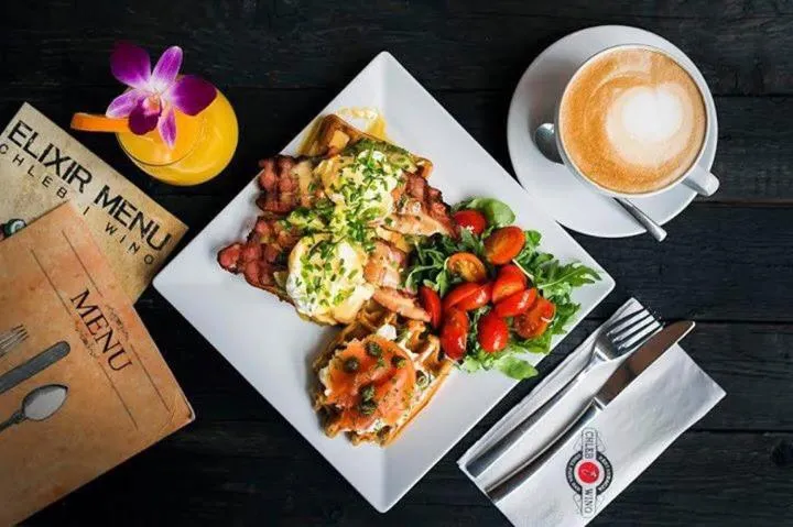 Breakfast in Apartamenty Chleb i Wino Strumykowa