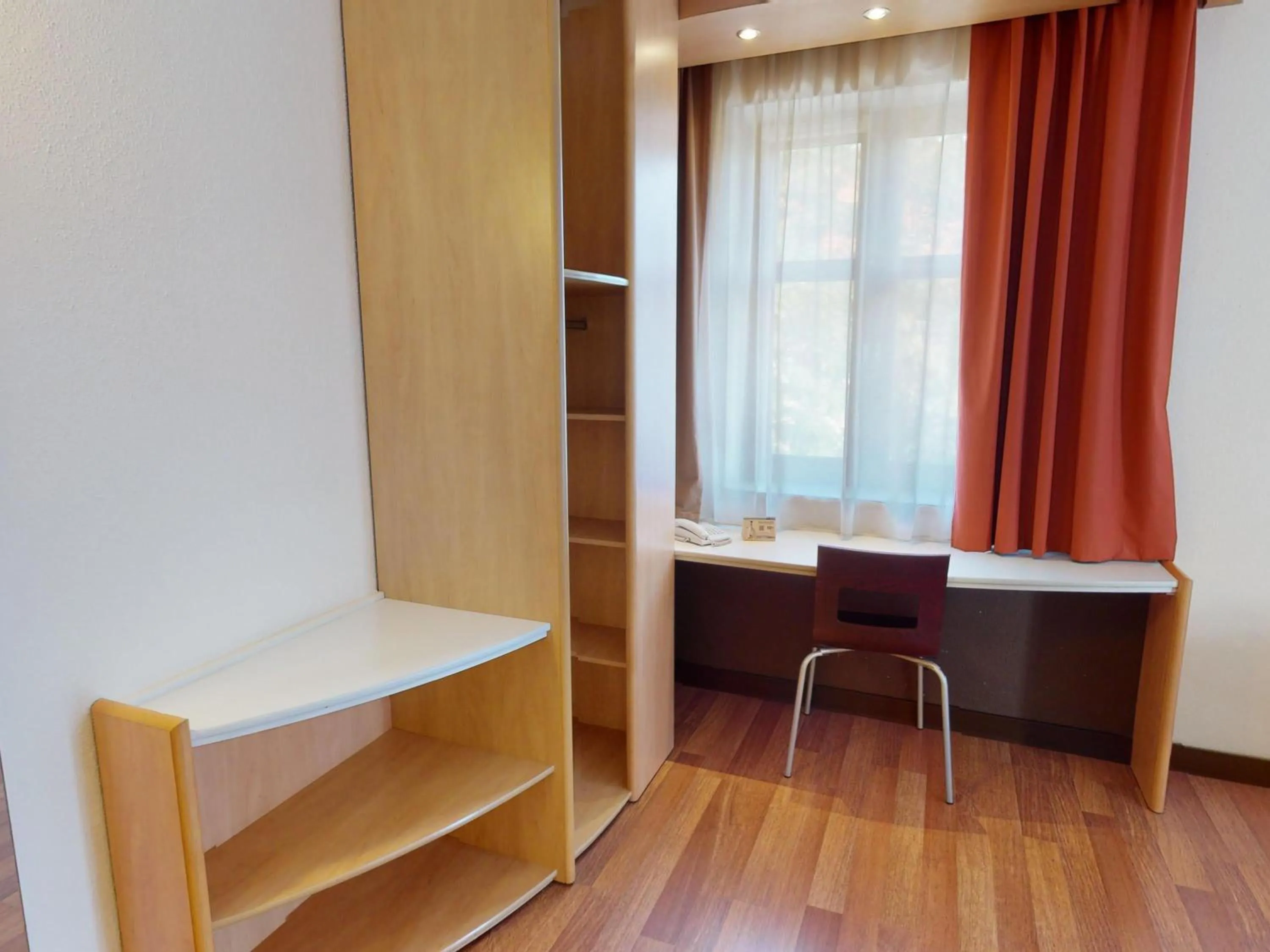 Bedroom in Ibis Bratislava Centrum