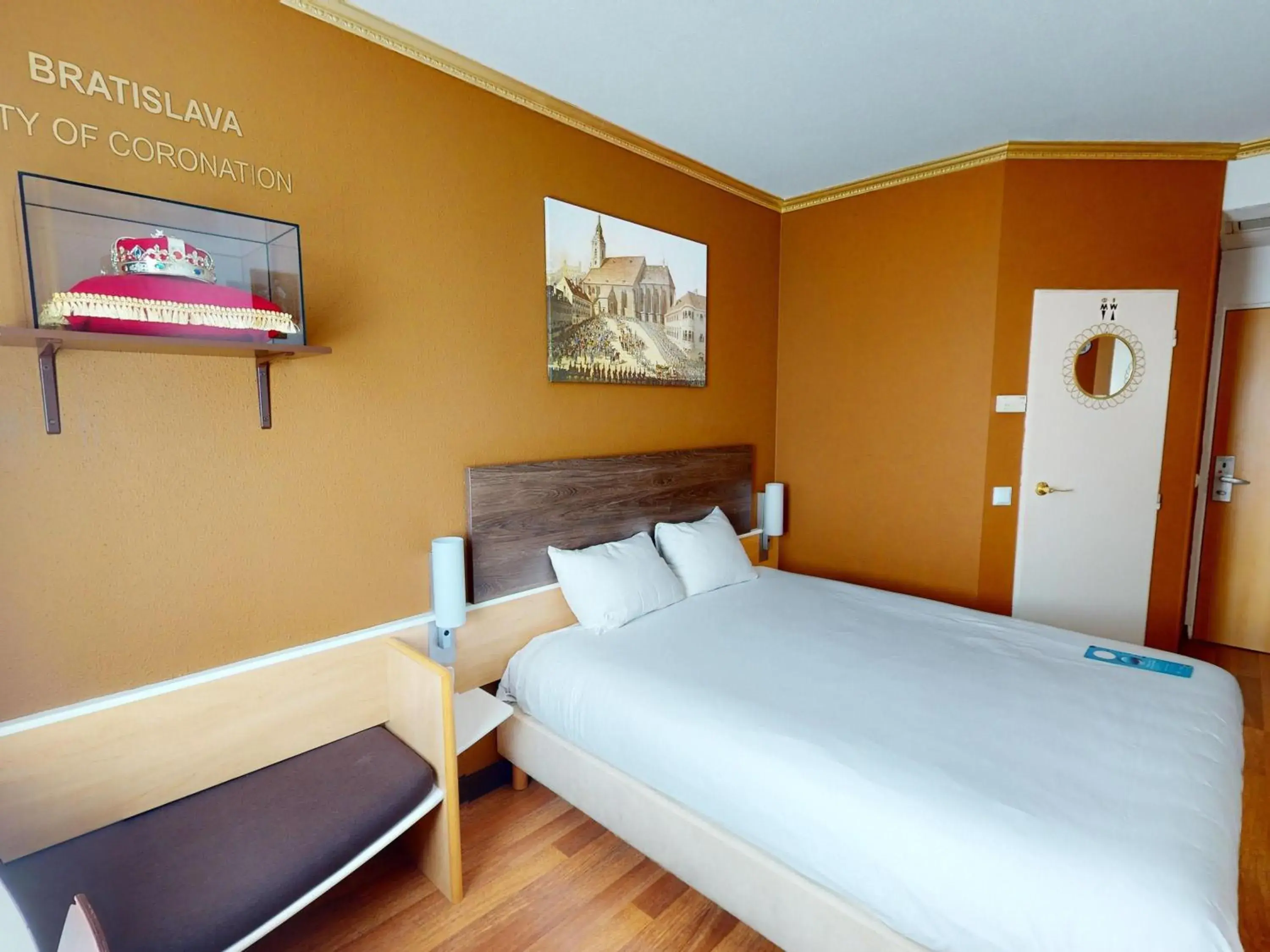 Bedroom, Bed in Ibis Bratislava Centrum Bedroom, Bed in Ibis Bratislava Centrum